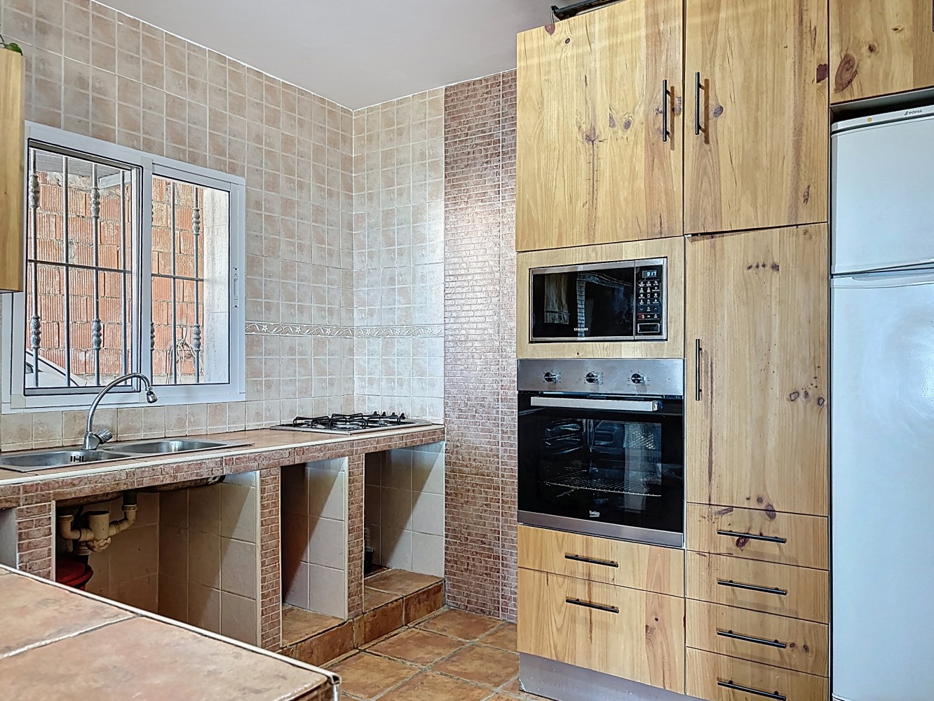 Finca te koop in Velez-Malaga