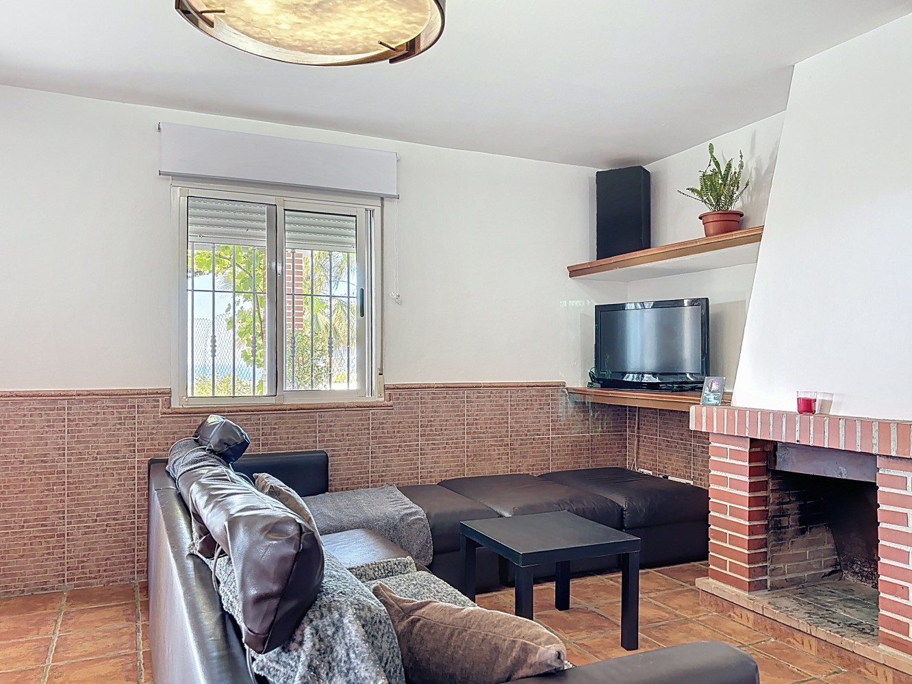 Finca te koop in Velez-Malaga