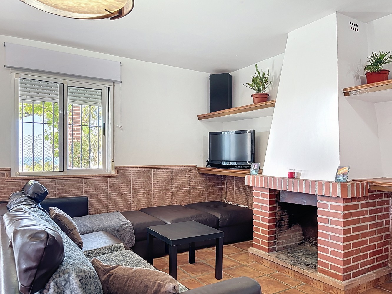 Finca te koop in Velez-Malaga