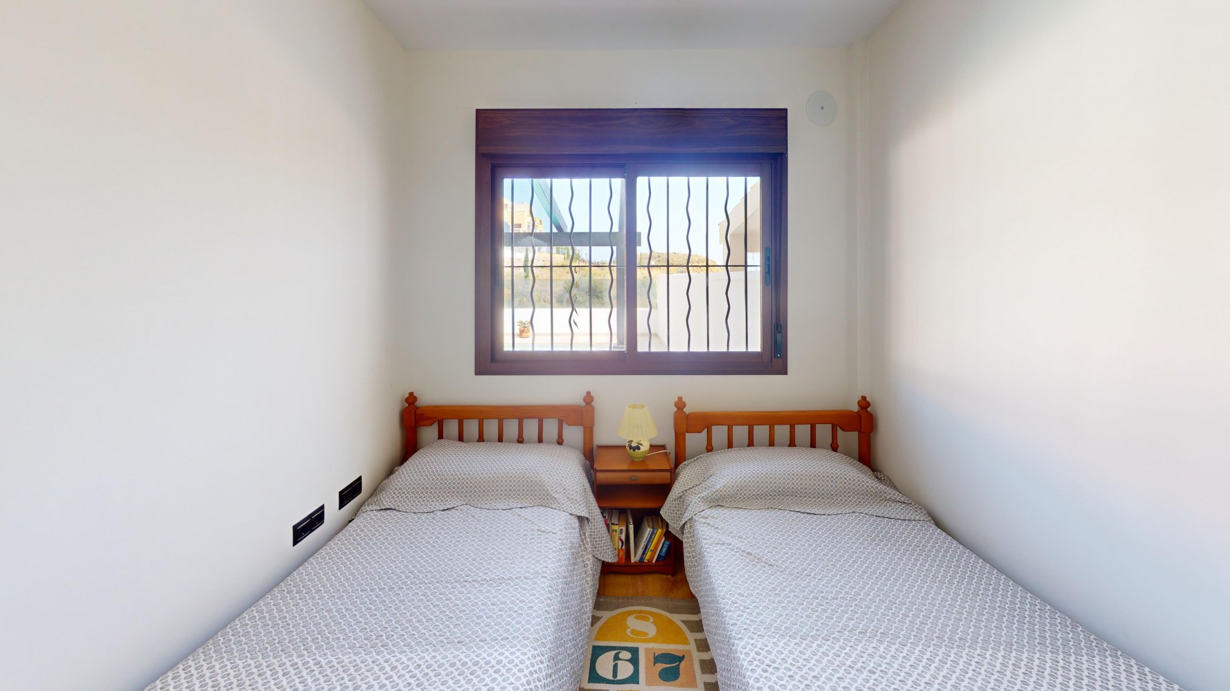 DP-26-6279-16 Geschakelde woning te koop in Lagos