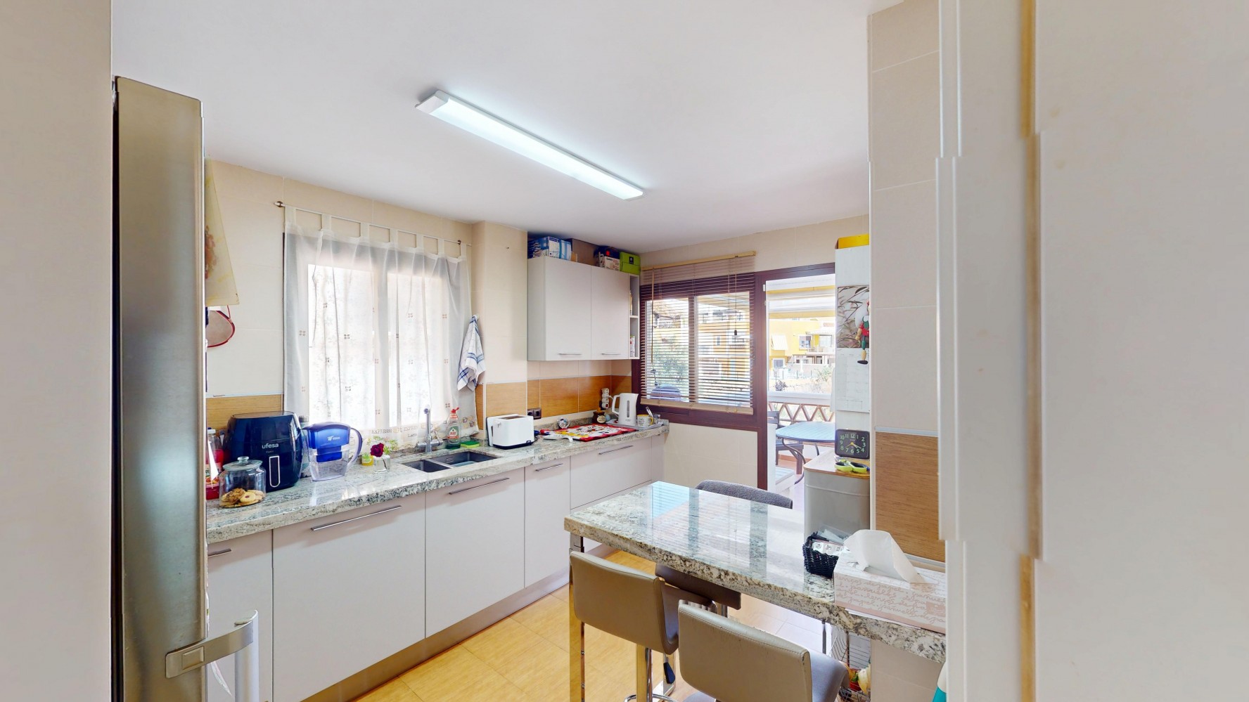 DP-26-6279-22 Geschakelde woning te koop in Lagos