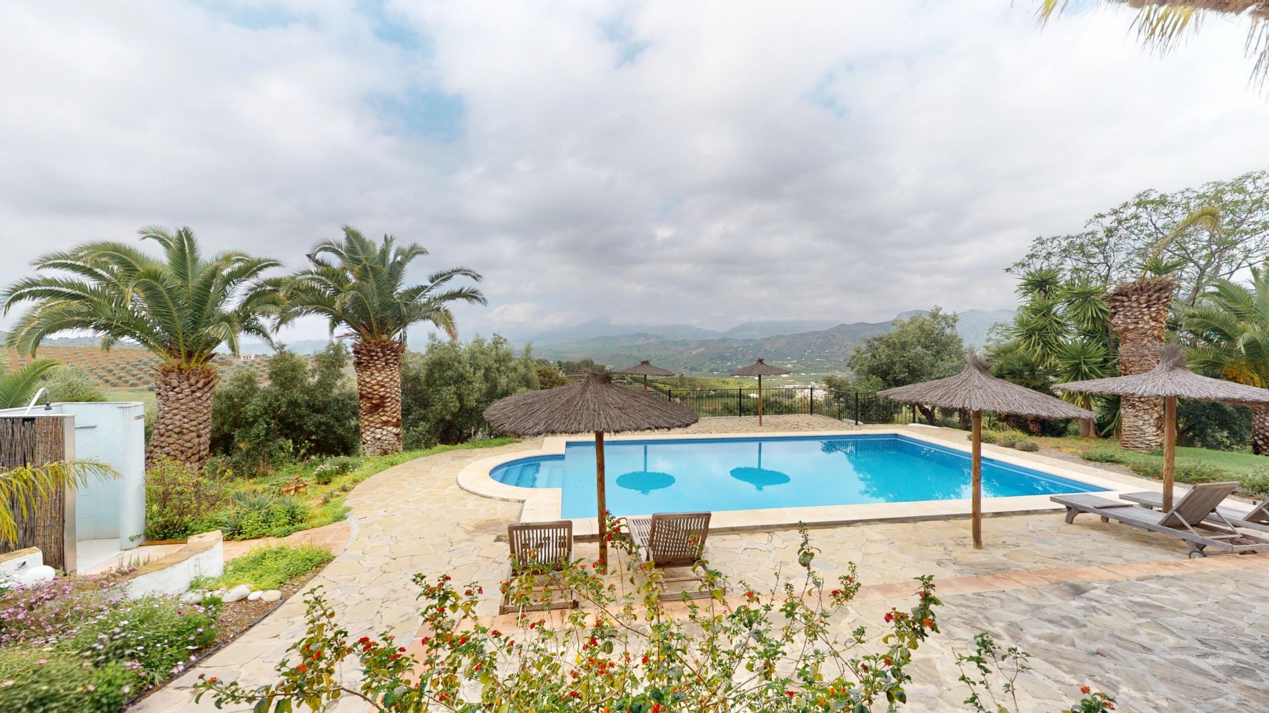 Villa te koop in Alora