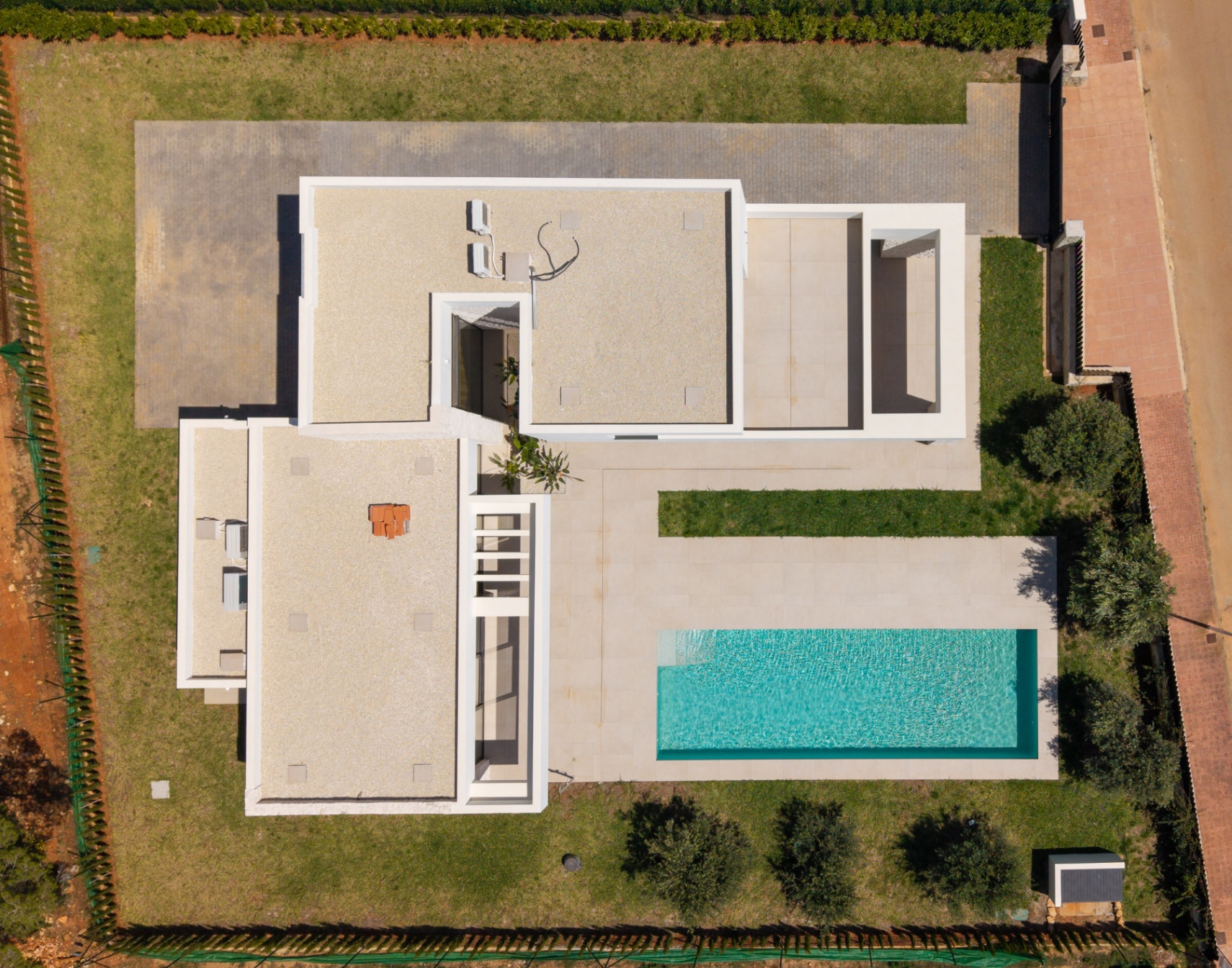 DP-28-V2795-4 Moderne villa met zwembad te koop in Javea