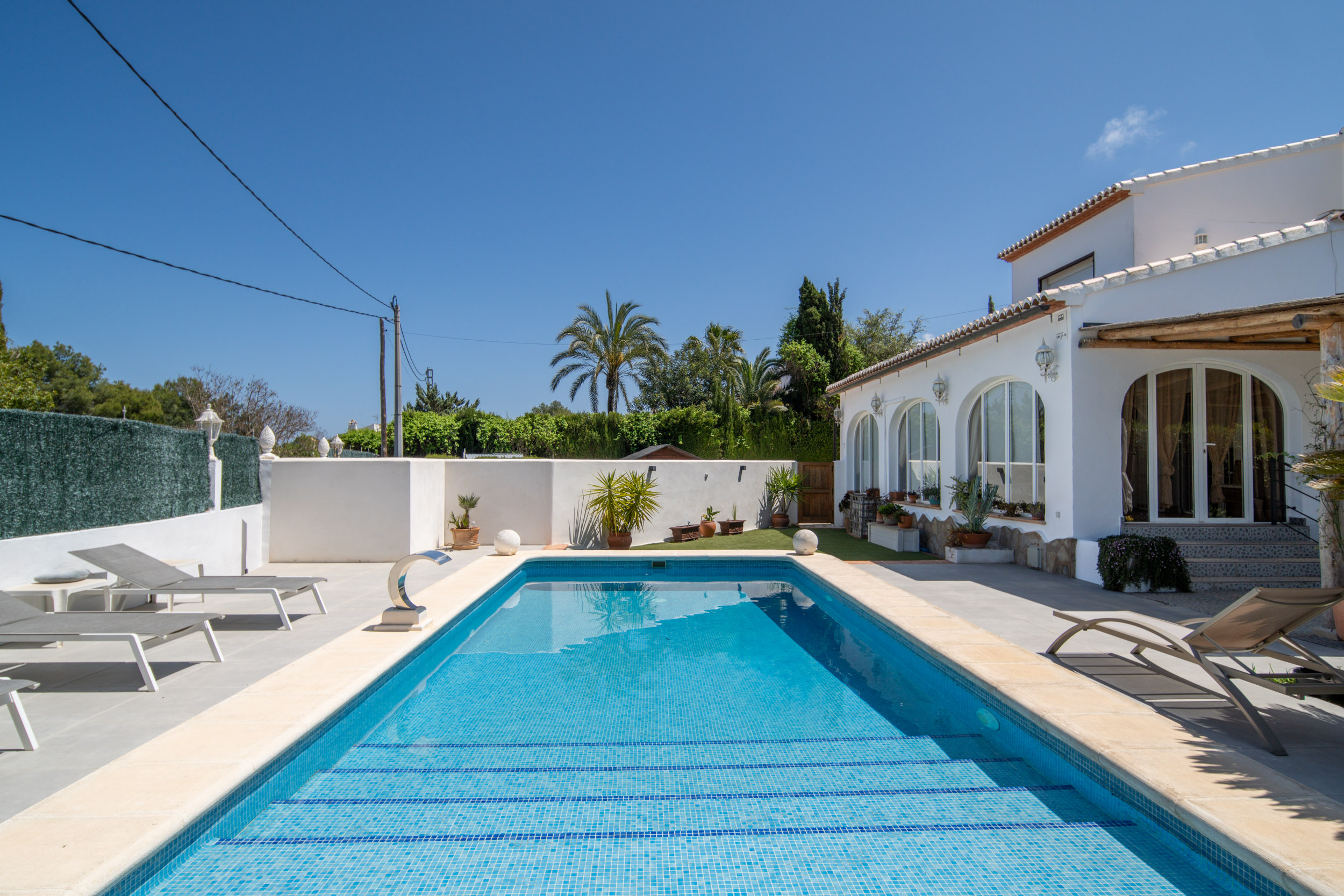 Gerenoveerde villa met uitzicht op Montgo in Javea