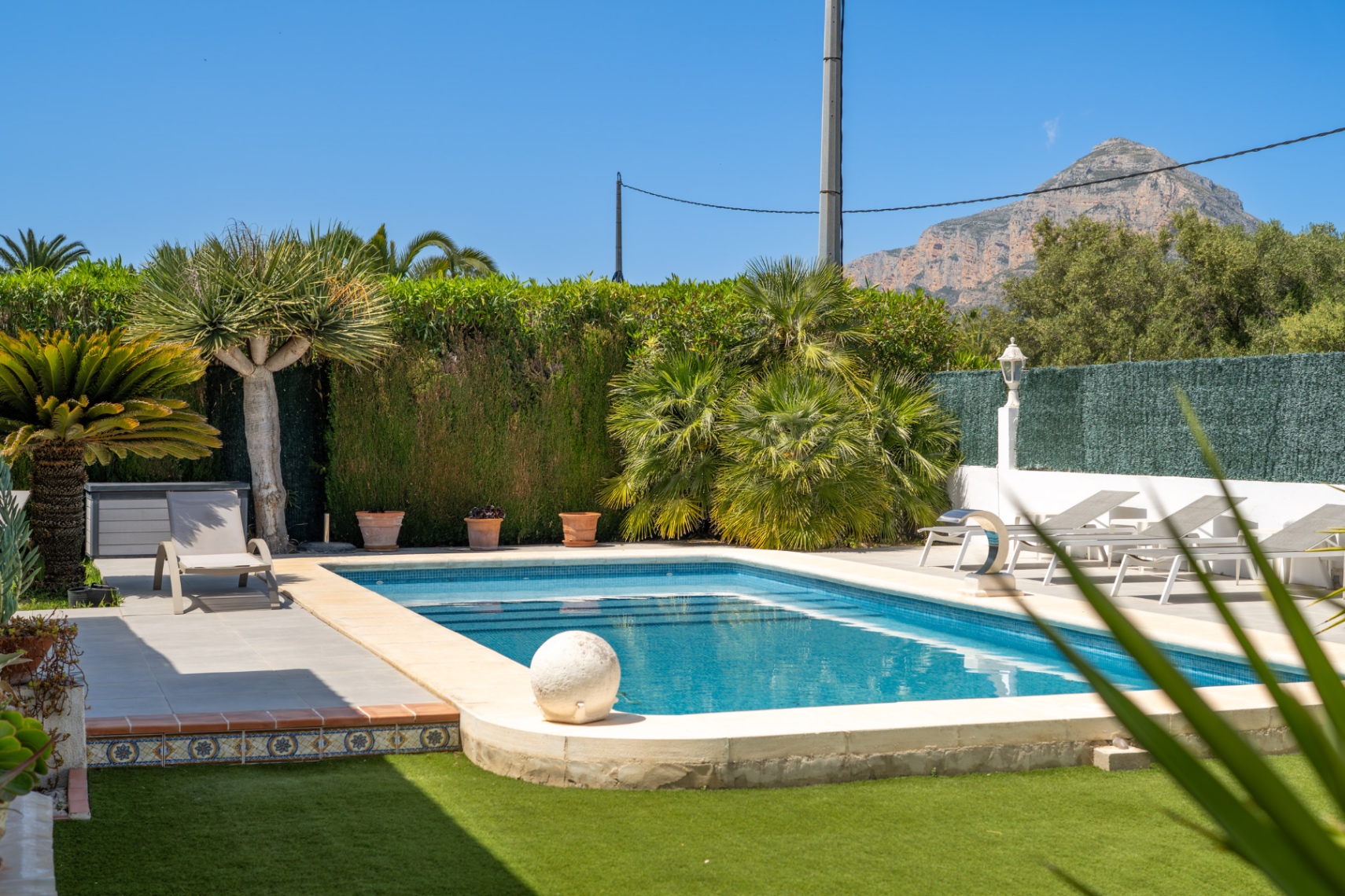 Gerenoveerde villa met uitzicht op Montgo in Javea