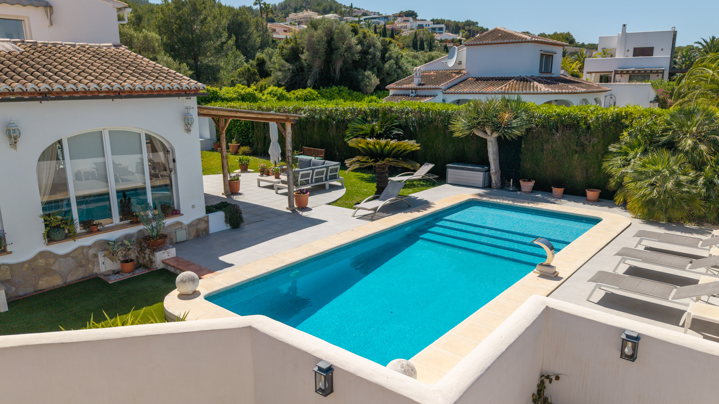 Gerenoveerde villa met uitzicht op Montgo in Javea