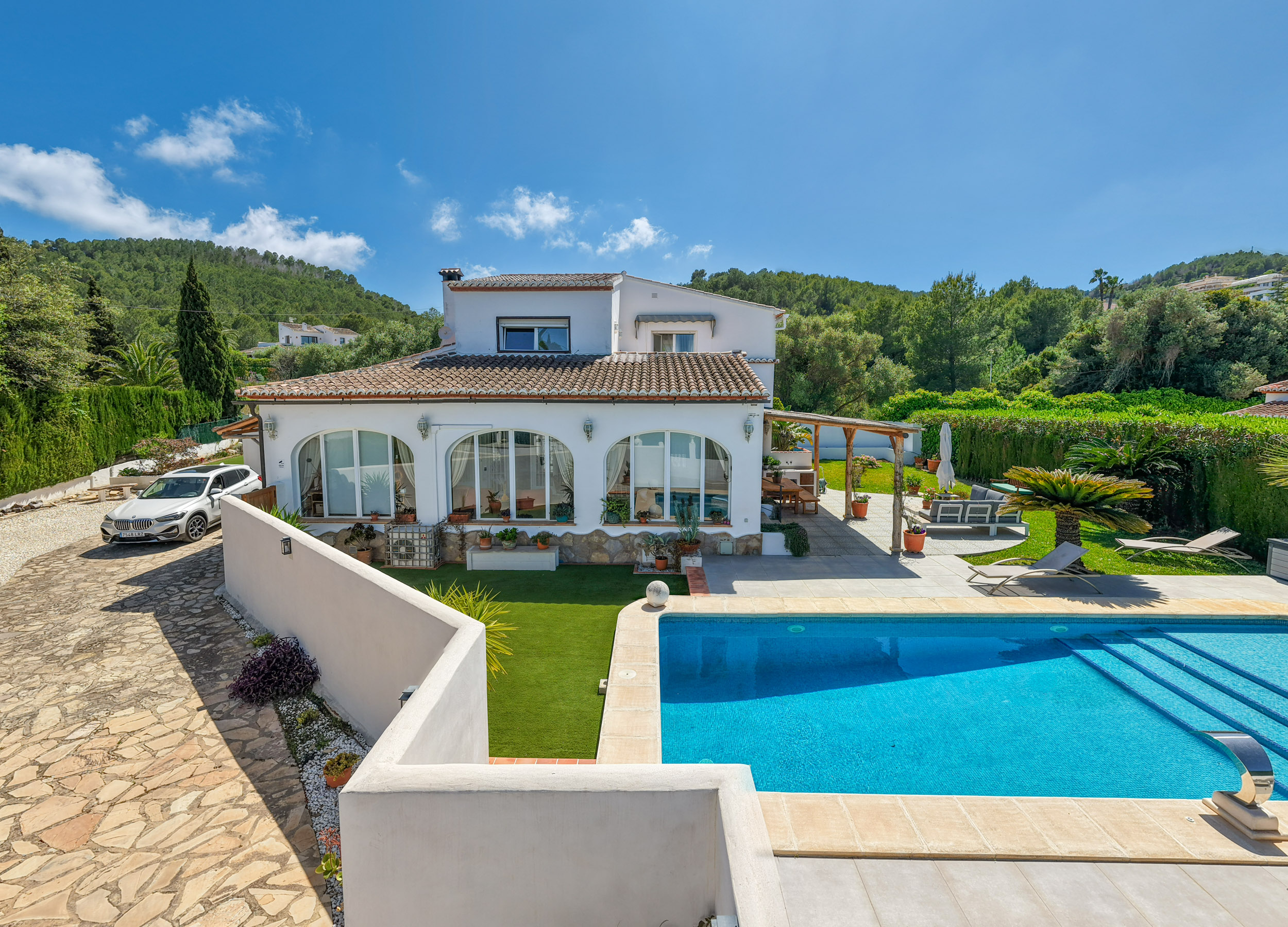 Gerenoveerde villa met uitzicht op Montgo in Javea