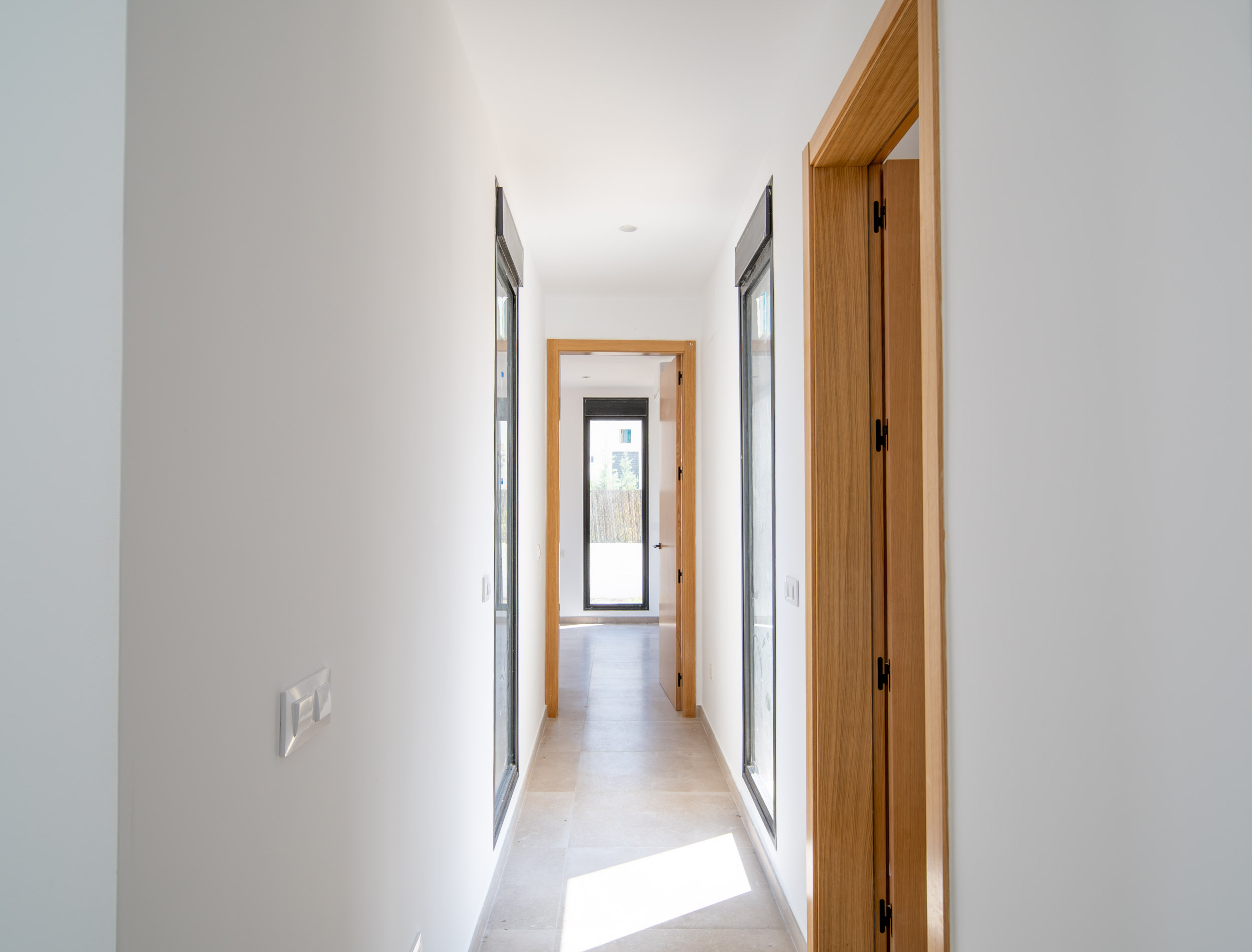 Nieuwbouw villa met zwembad te koop in Javea