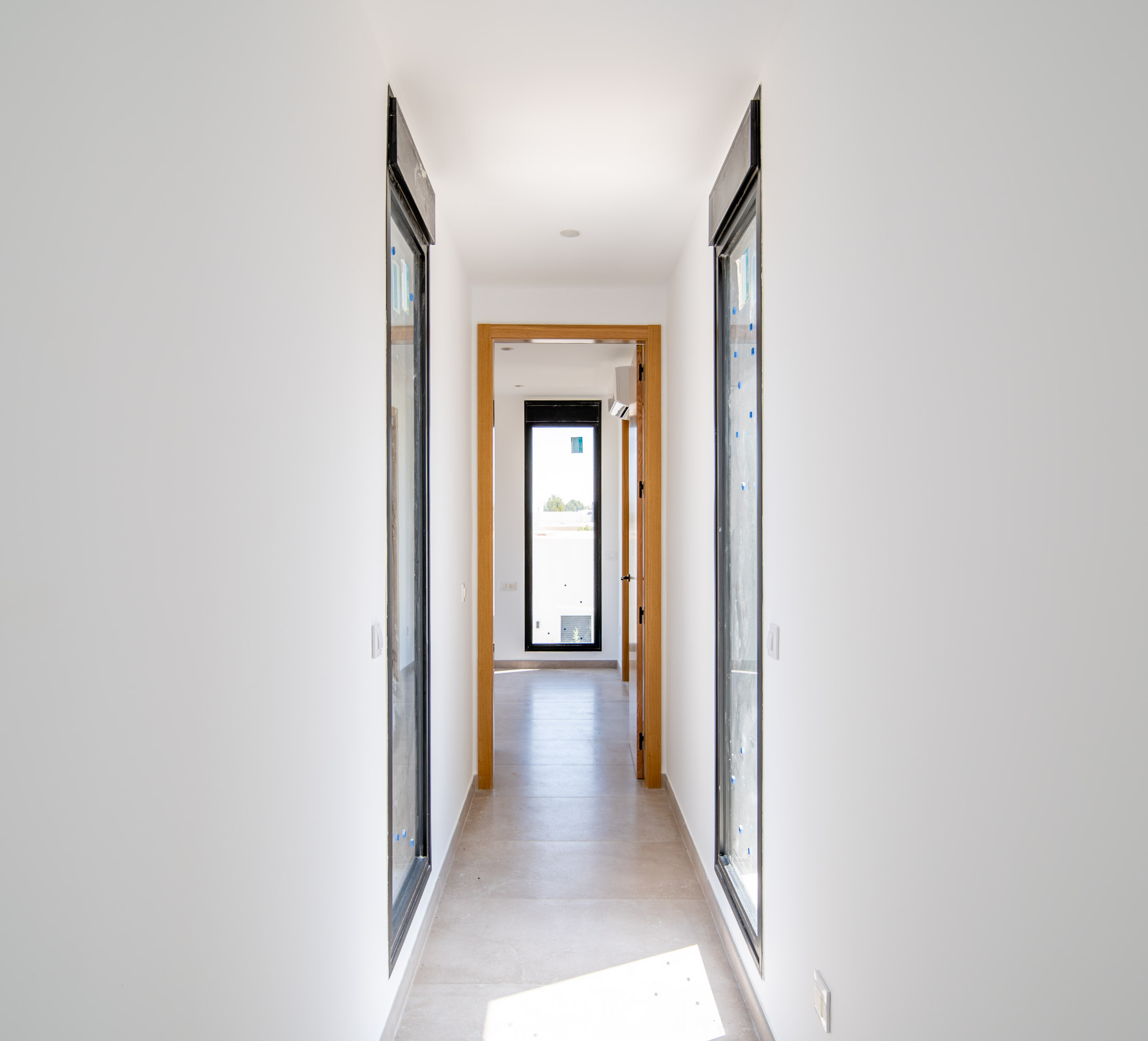 Nieuwbouw villa met zwembad te koop in Javea