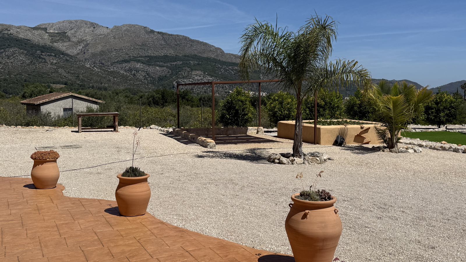 DP-31-AS-1026-13 Uitzonderlijke finca met olijfgaard te koop in Orba