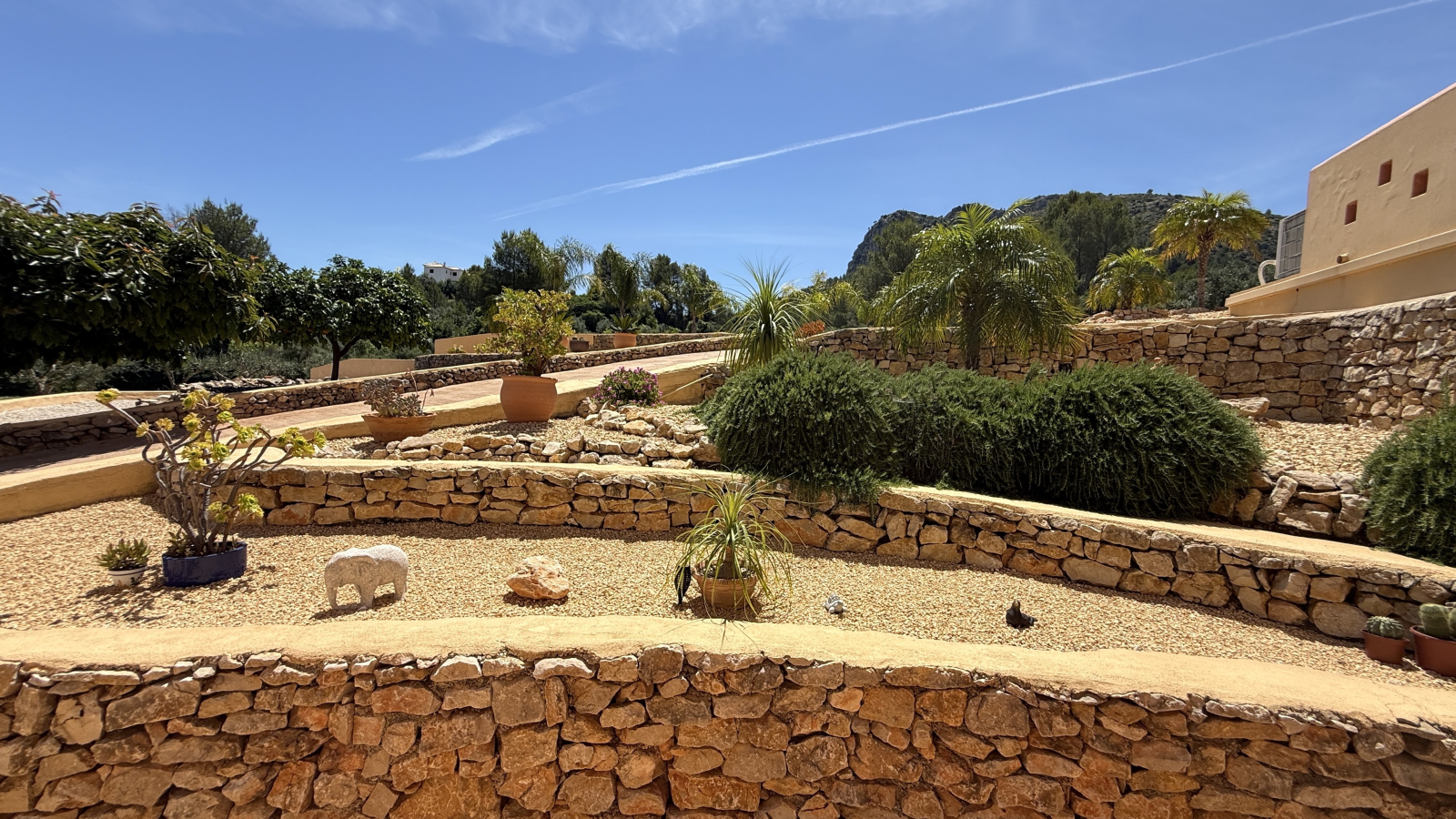 DP-31-AS-1026-9 Uitzonderlijke finca met olijfgaard te koop in Orba
