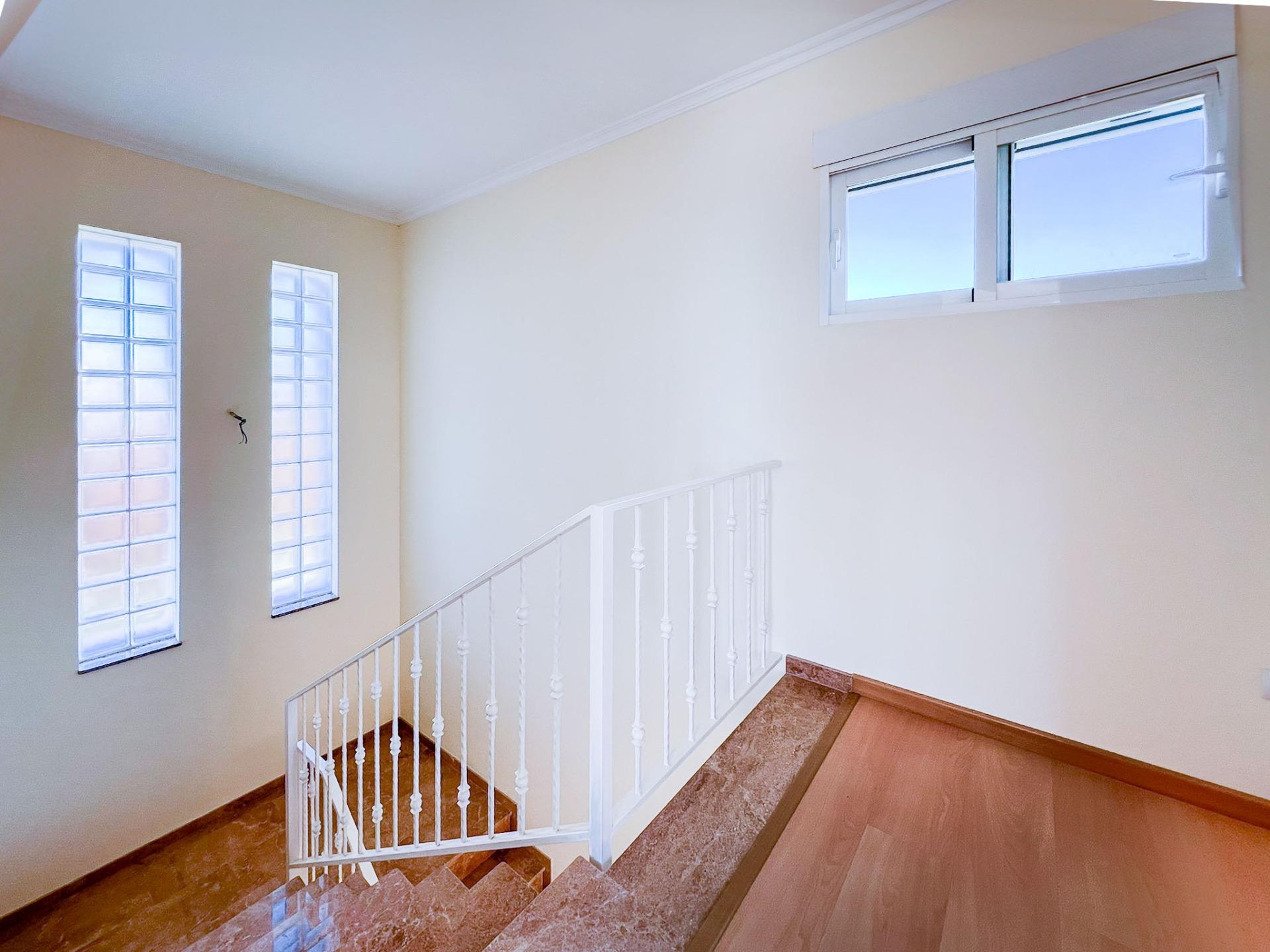 DP-36-AC-0585110244-24 Villa te koop in Alfaz del Pi
