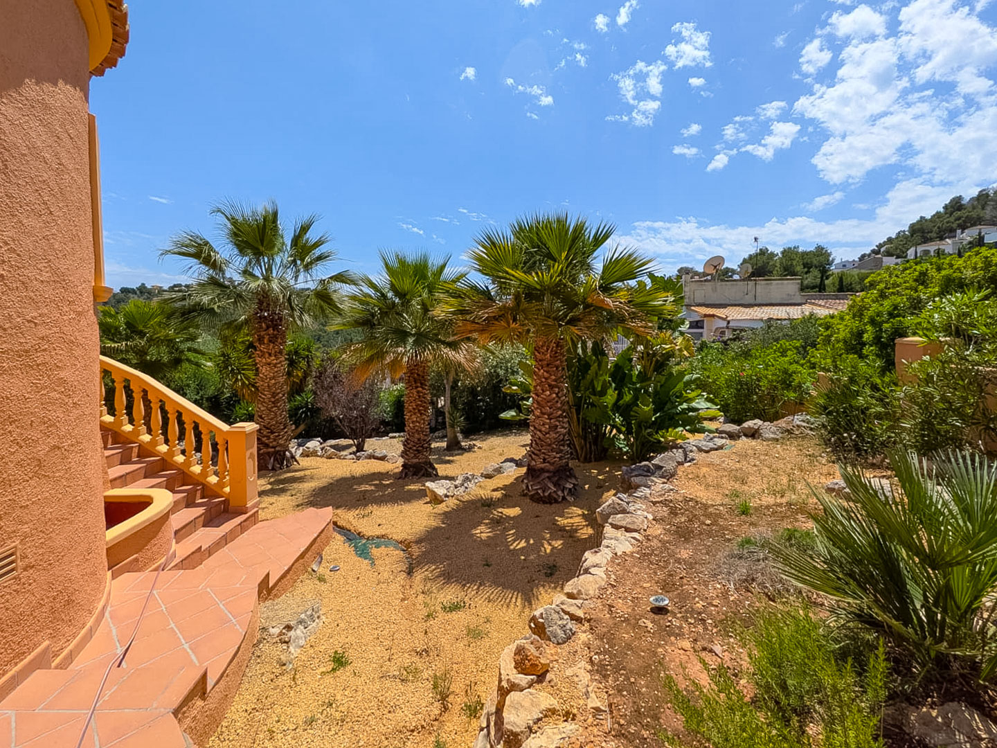 Traditionele villa met zeezicht te koop in Javea