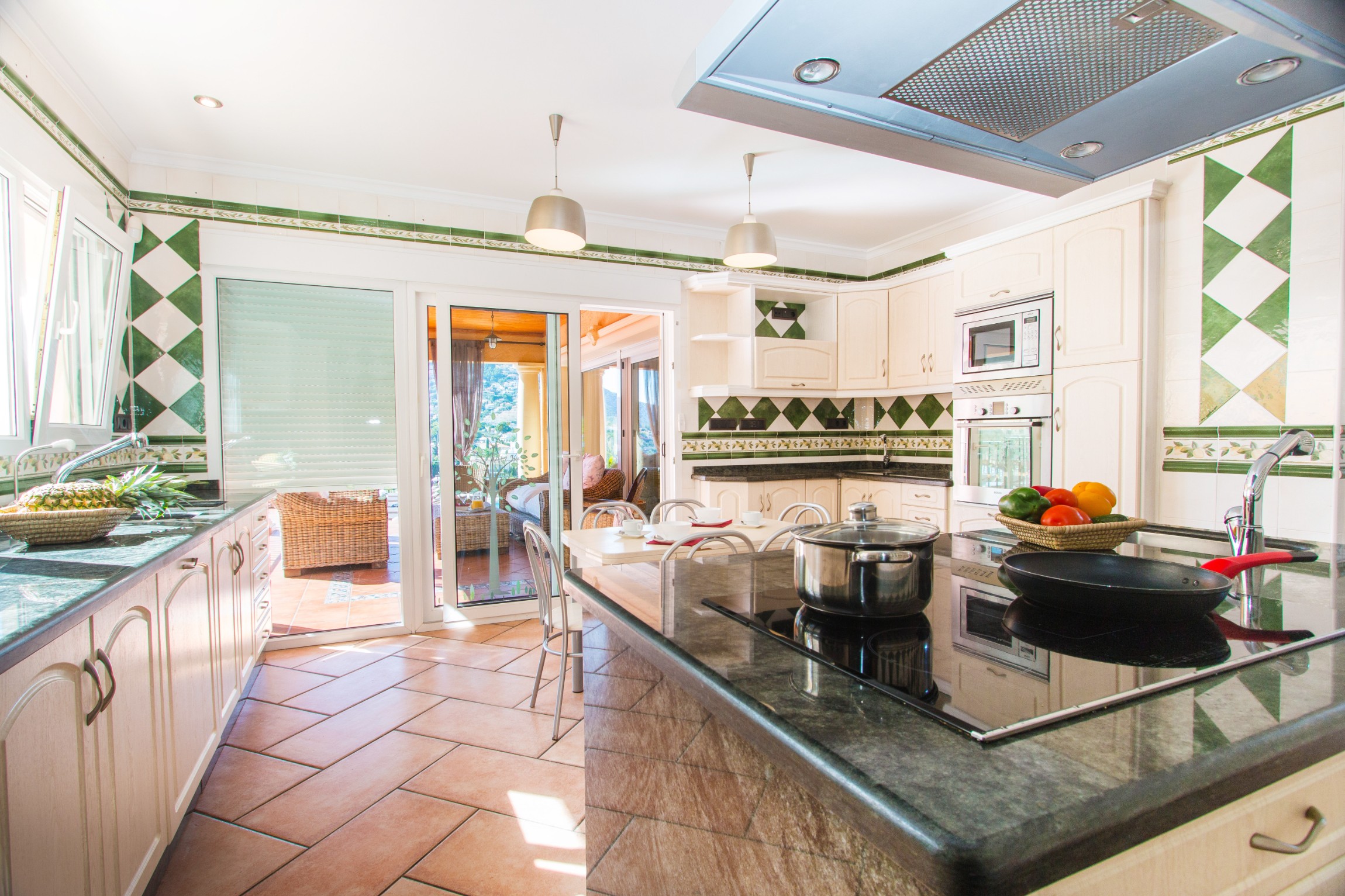 Luxe villa met privézwembad op 750 m van het strand in Calpe