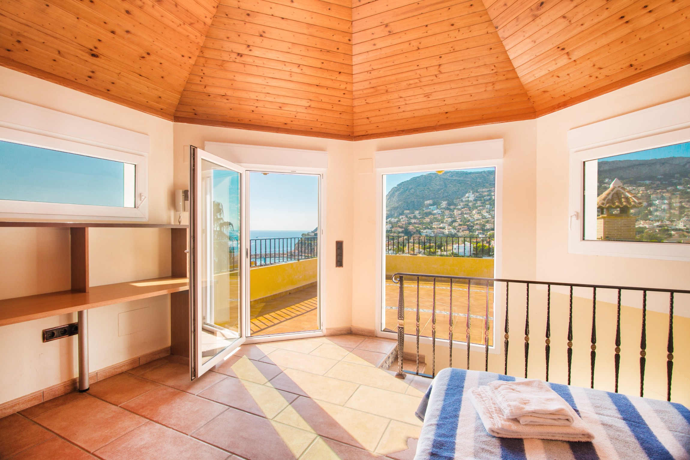 Luxe villa met privézwembad op 750 m van het strand in Calpe