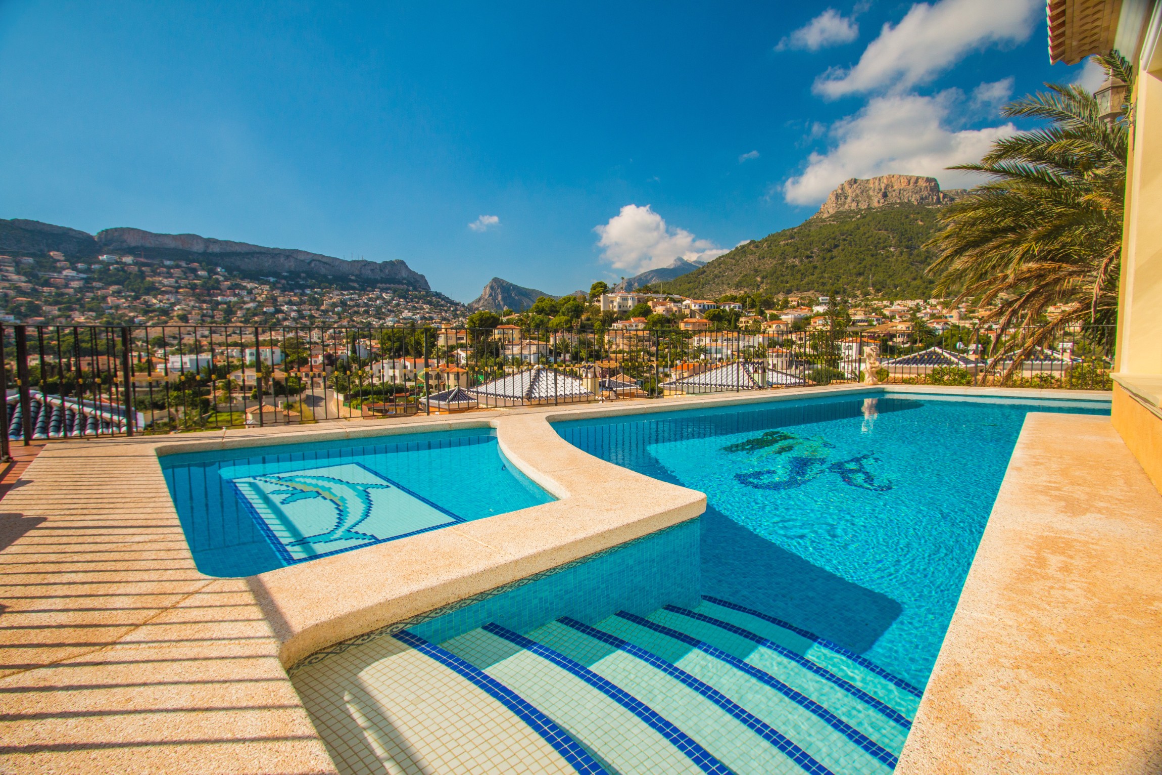 Luxe villa met privézwembad op 750 m van het strand in Calpe