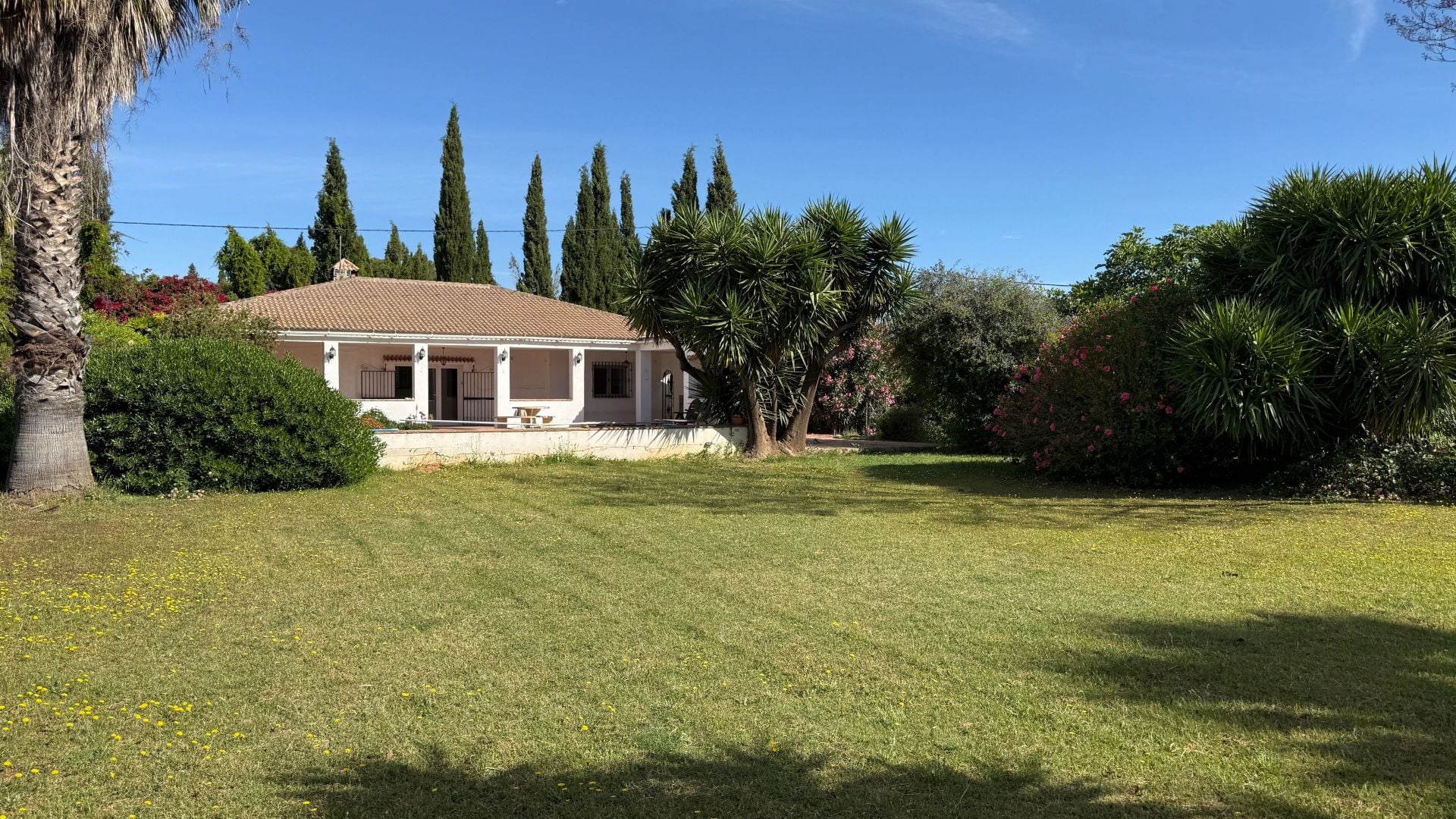 Finca te koop in Alhaurín el Grande