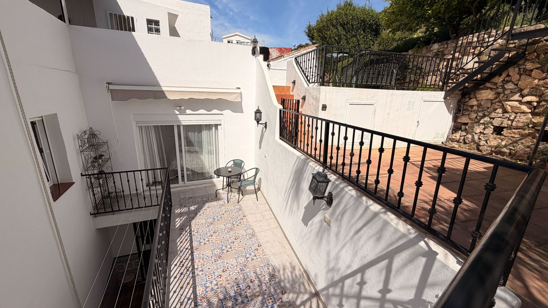 DP-52-TH5193619-25 Geschakelde woning te koop in Alhaurín el Grande