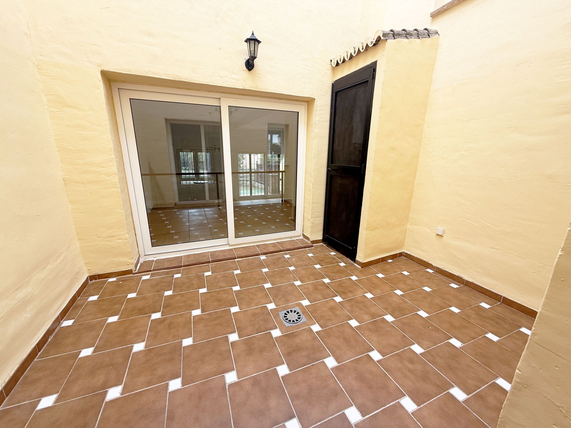 DP-52-TH5365960-15 Geschakelde woning te koop in Alhaurin Golf