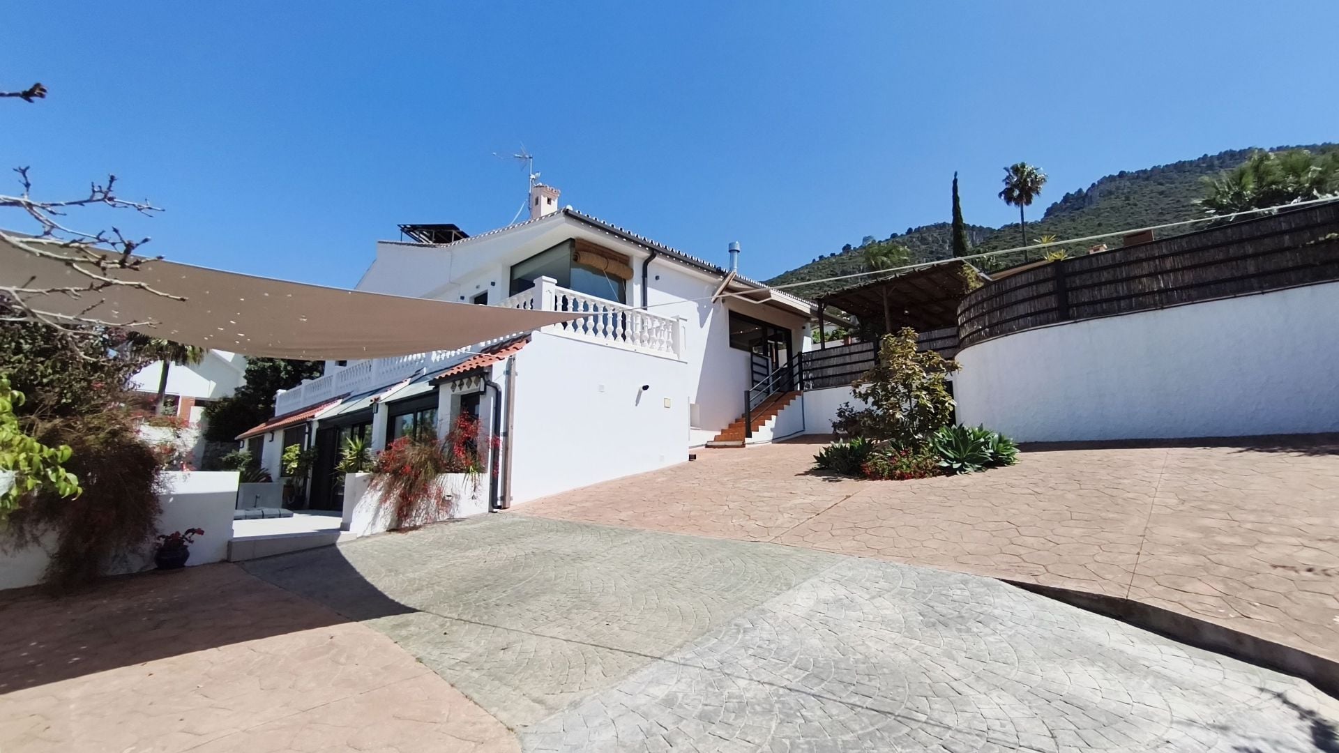 Villa te koop in Alhaurín de la Torre