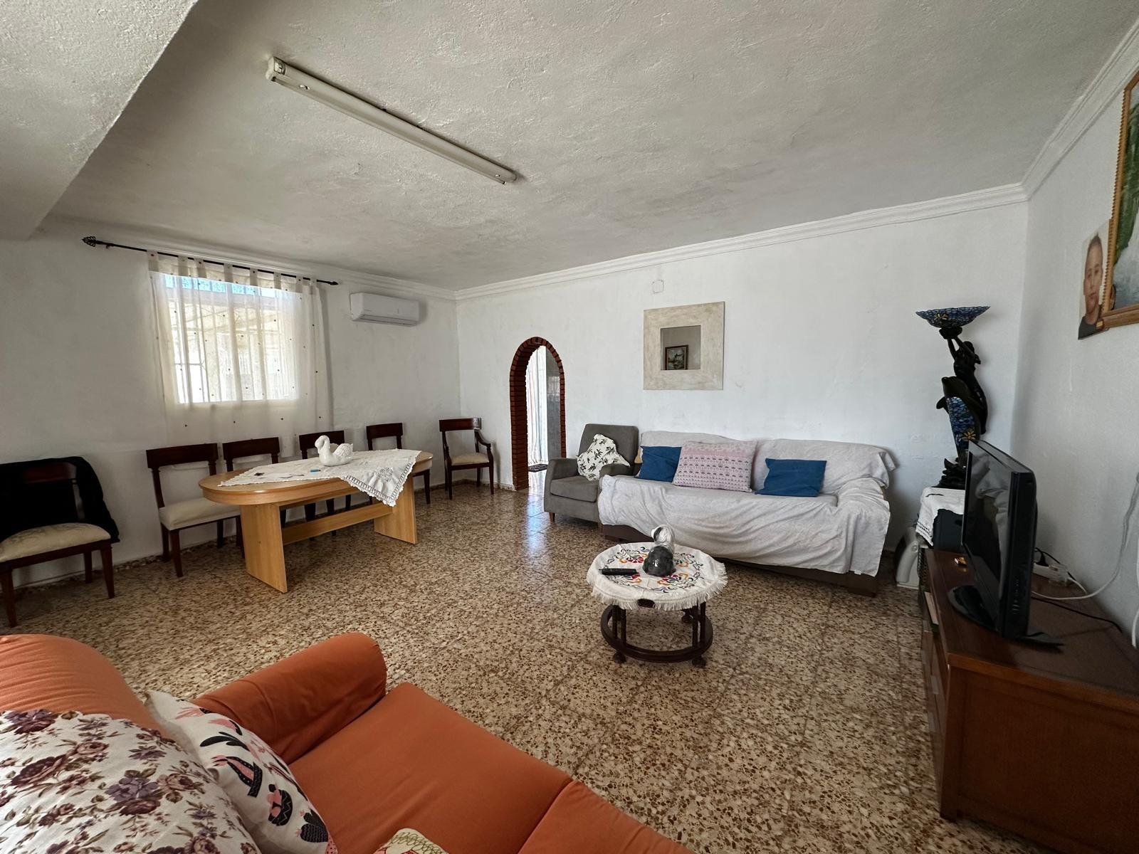 Charmante villa met zwembad in Villamarchante