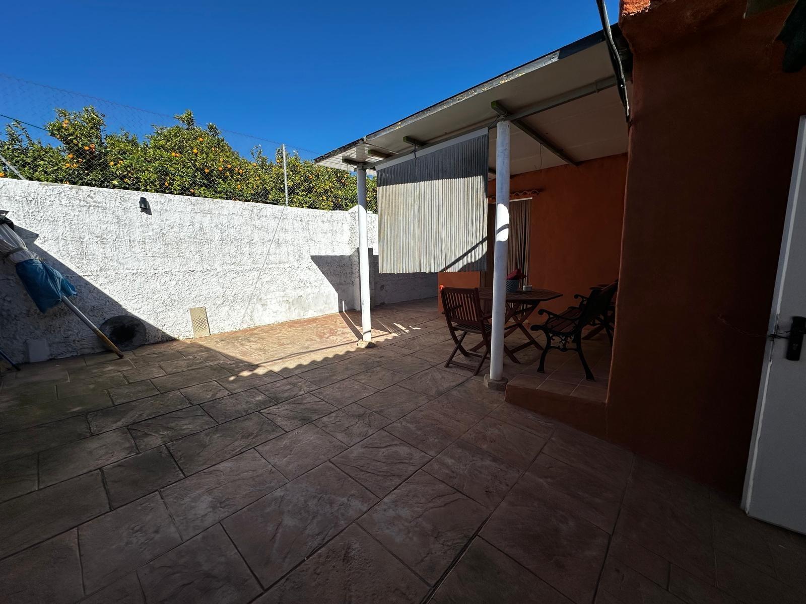 Charmante villa met zwembad in Villamarchante