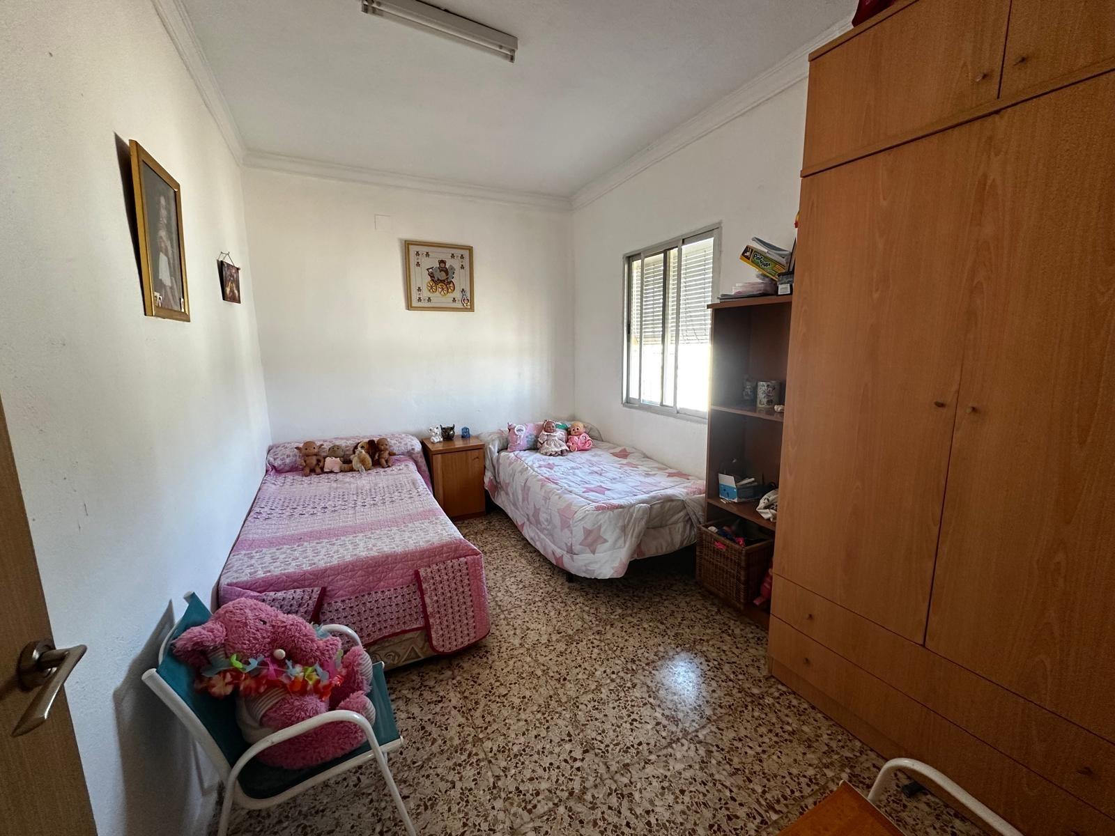 Charmante villa met zwembad in Villamarchante