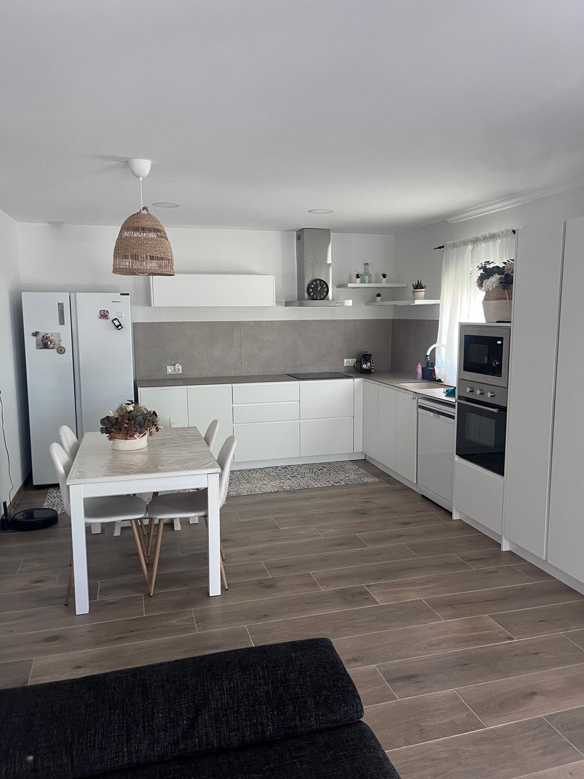 Gerenoveerde villa op groot perceel in Pedralba