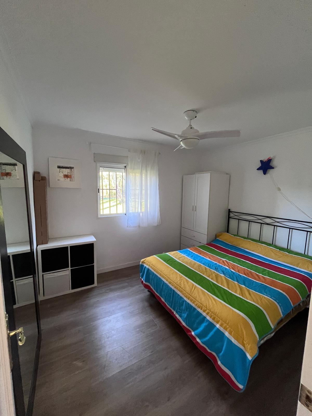 Gerenoveerde villa op groot perceel in Pedralba