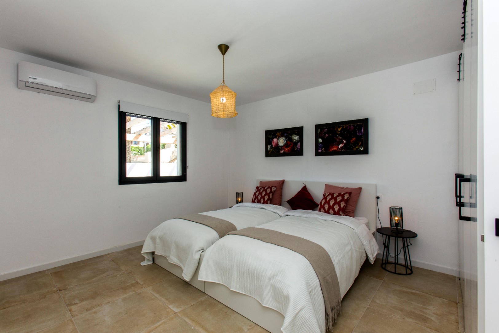 Volledig gerenoveerde zeezicht villa in Ibiza-stijl in Benissa