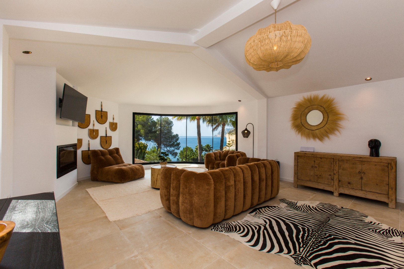 Volledig gerenoveerde zeezicht villa in Ibiza-stijl in Benissa