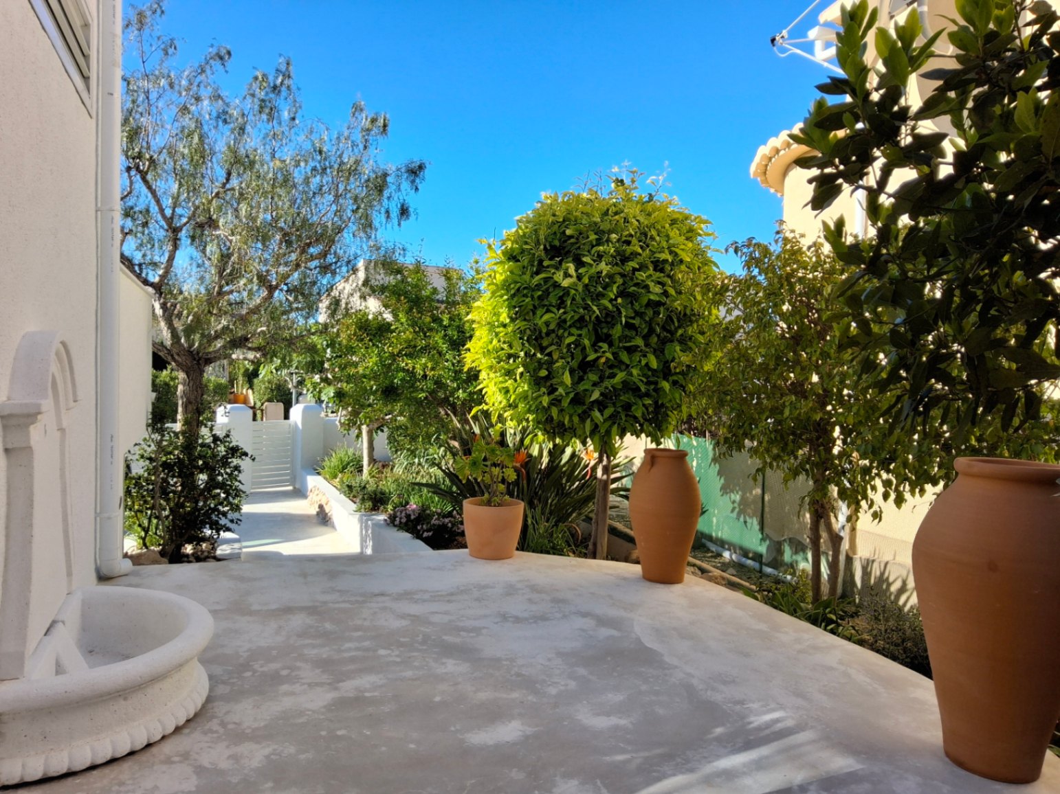 Gerenoveerde Ibiza stijl villa te koop in Benitachell