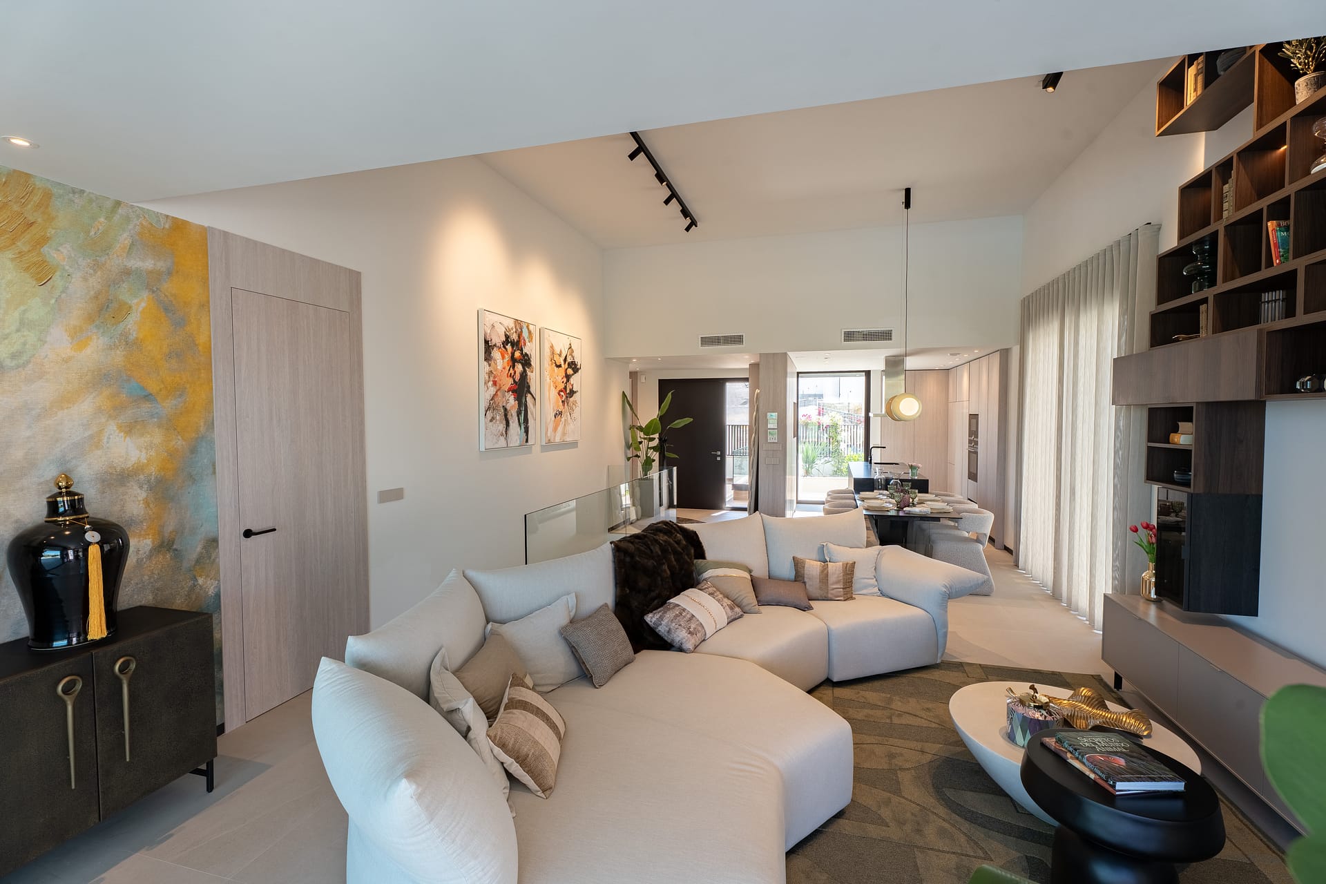 Luxe eerste lijns golf villa in La Finca Golf Resort