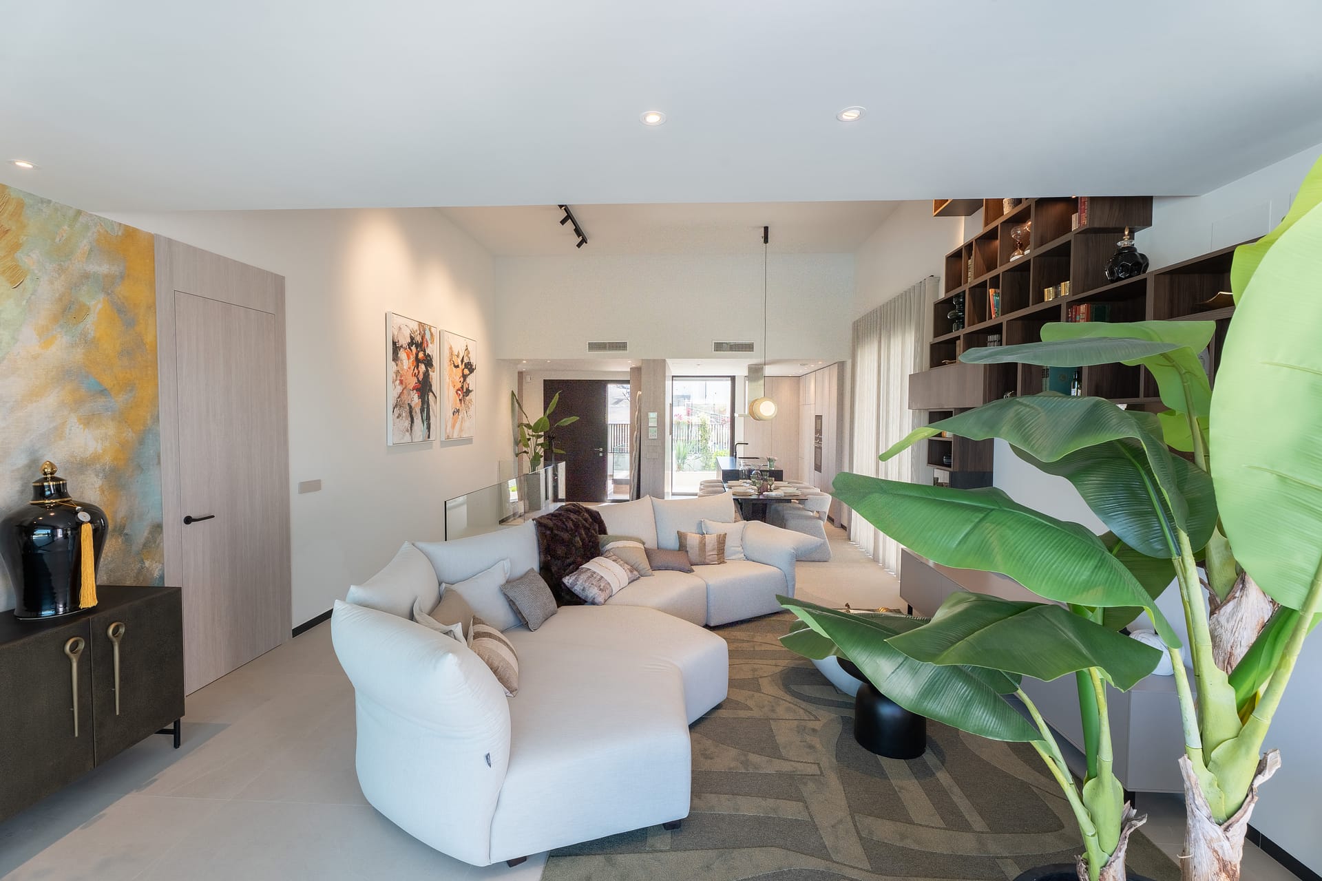 Luxe eerste lijns golf villa in La Finca Golf Resort