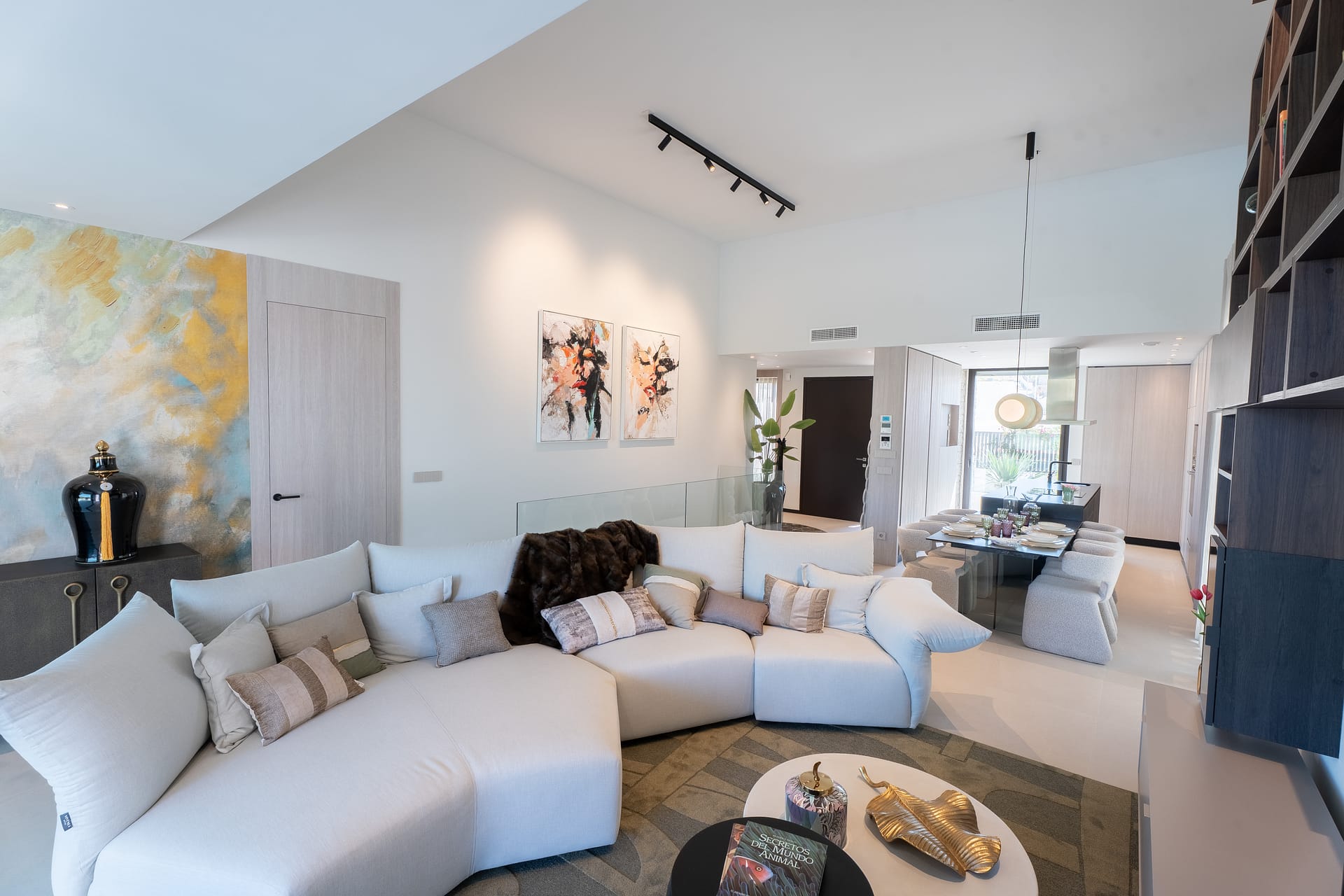 Luxe eerste lijns golf villa in La Finca Golf Resort