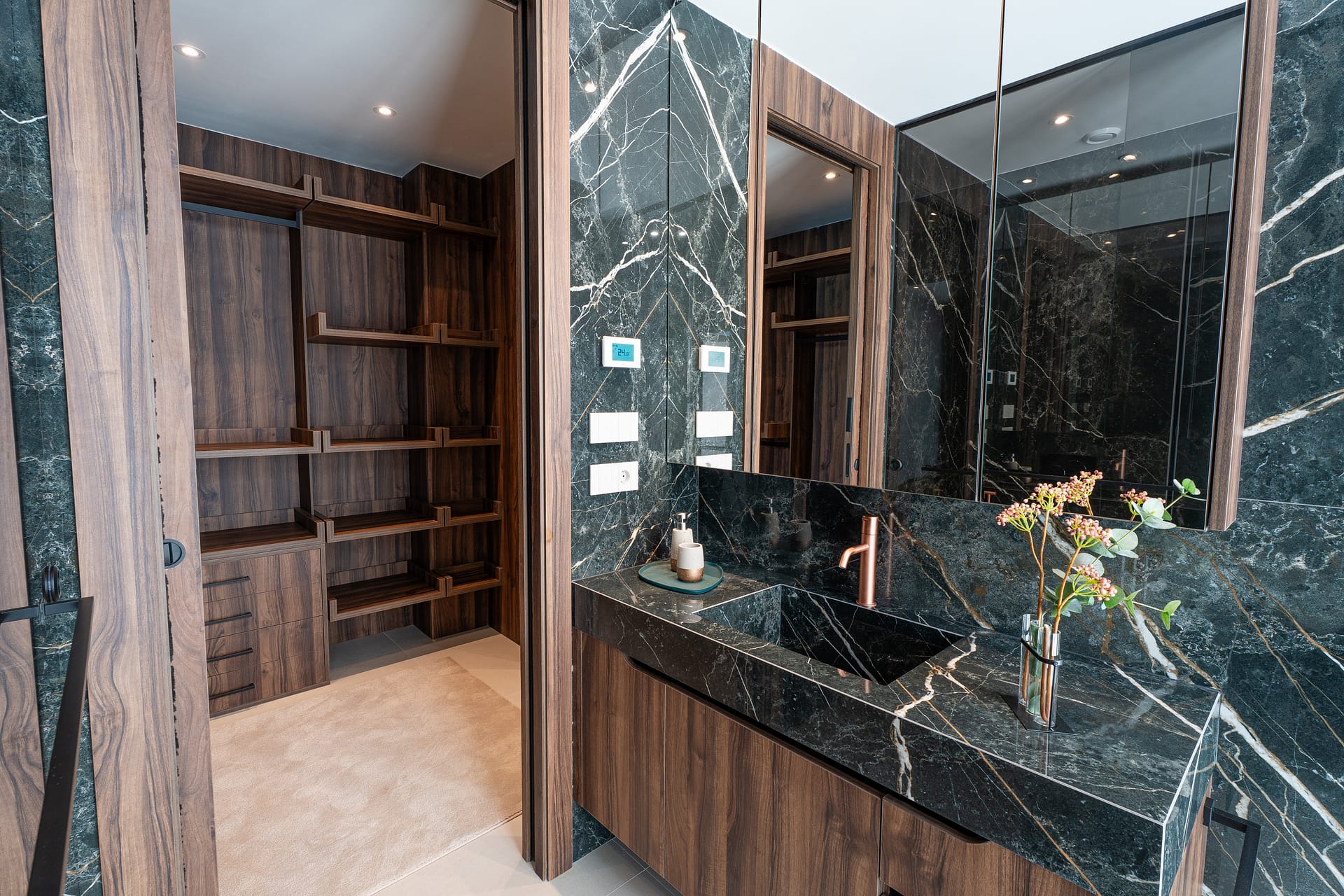 Luxe eerste lijns golf villa in La Finca Golf Resort