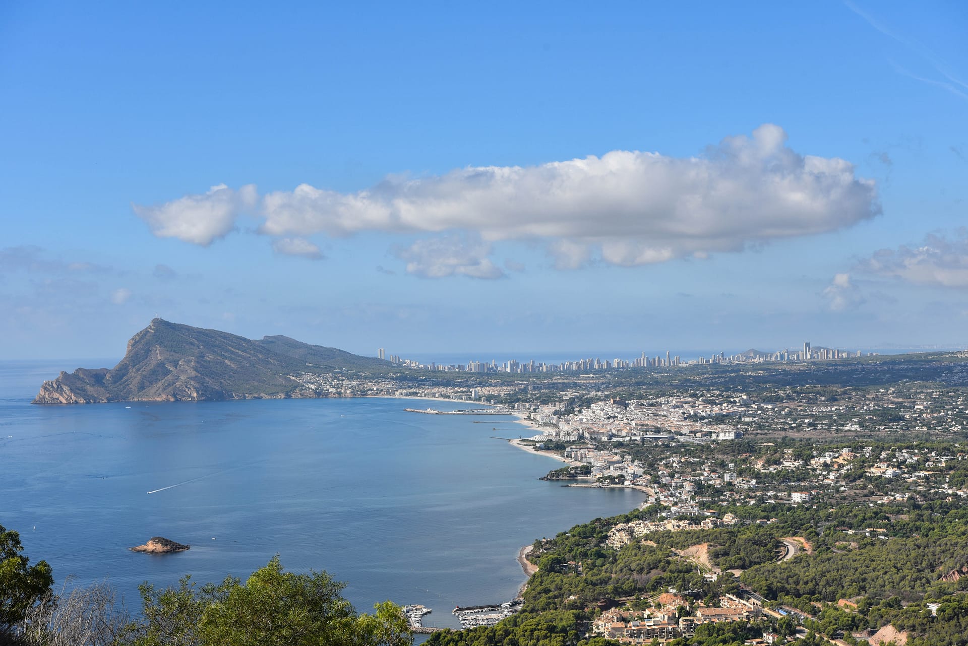 Spectaculaire luxe villa met panoramisch zeezicht in Altea