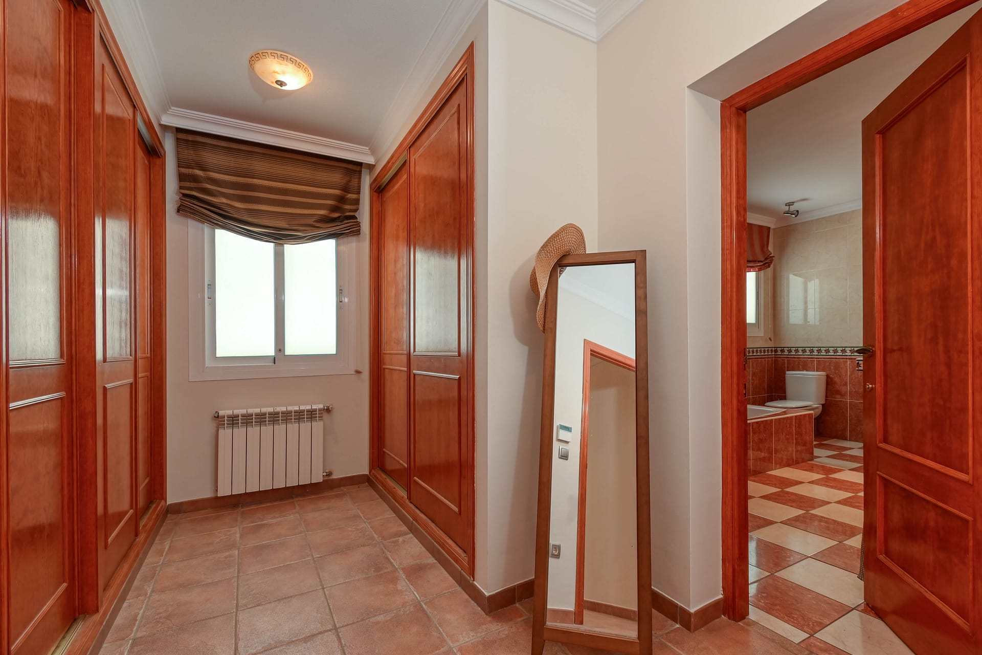 DP-70-TAALT5067-17 Ruime villa met karakter en potentieel in Altea la Vella