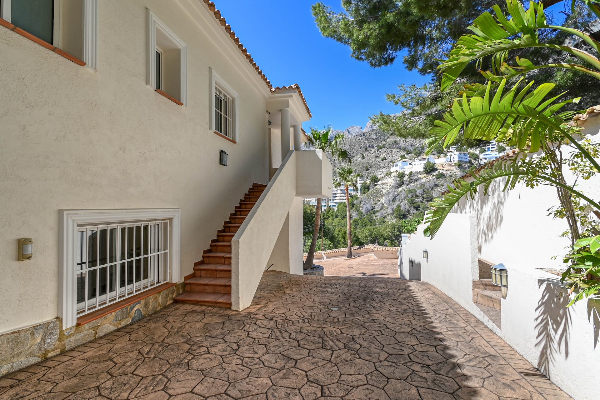 DP-70-TAALT5067-30 Ruime villa met karakter en potentieel in Altea la Vella