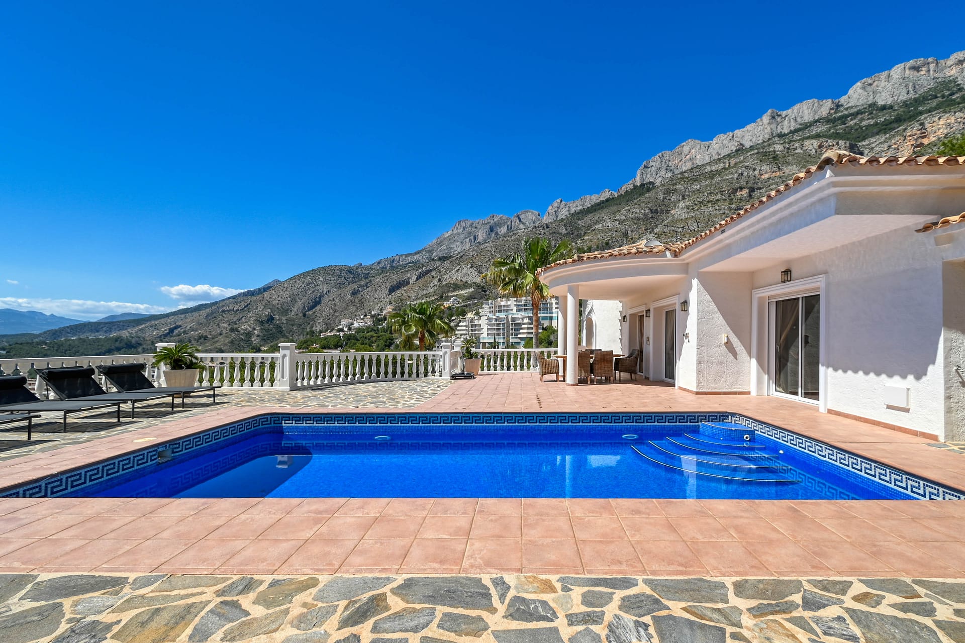 DP-70-TAALT5067-33 Ruime villa met karakter en potentieel in Altea la Vella