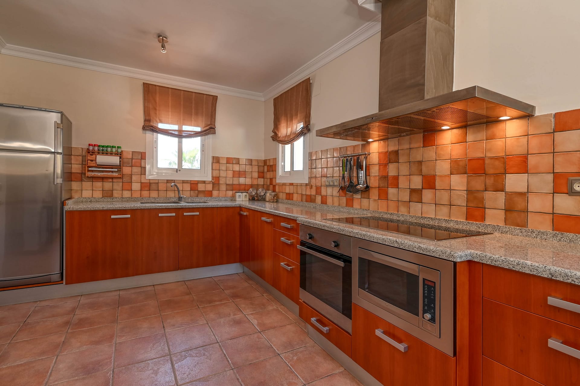 DP-70-TAALT5067-4 Ruime villa met karakter en potentieel in Altea la Vella