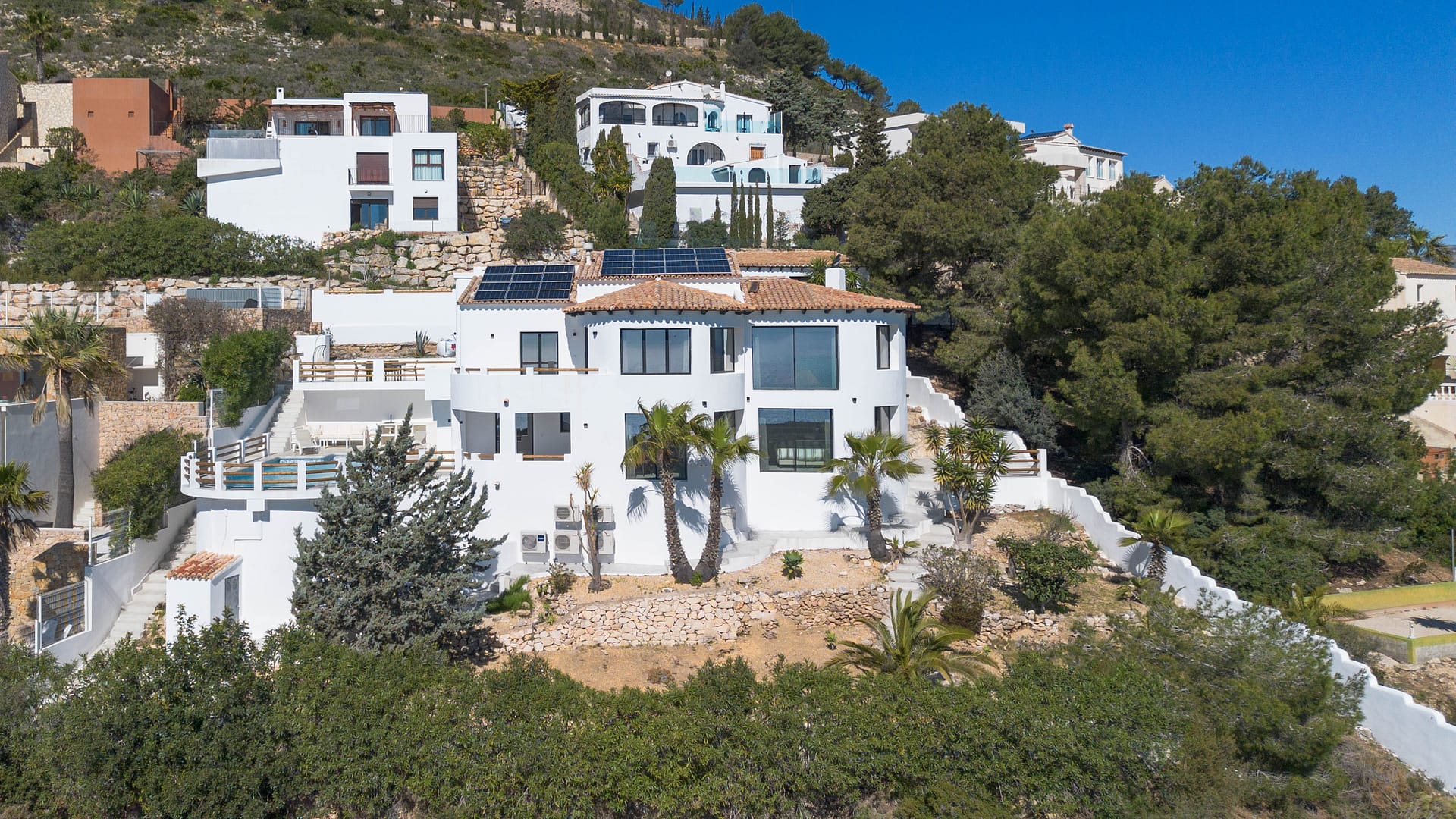 Ibiza stijl villa met panoramisch uitzicht in Benitachell