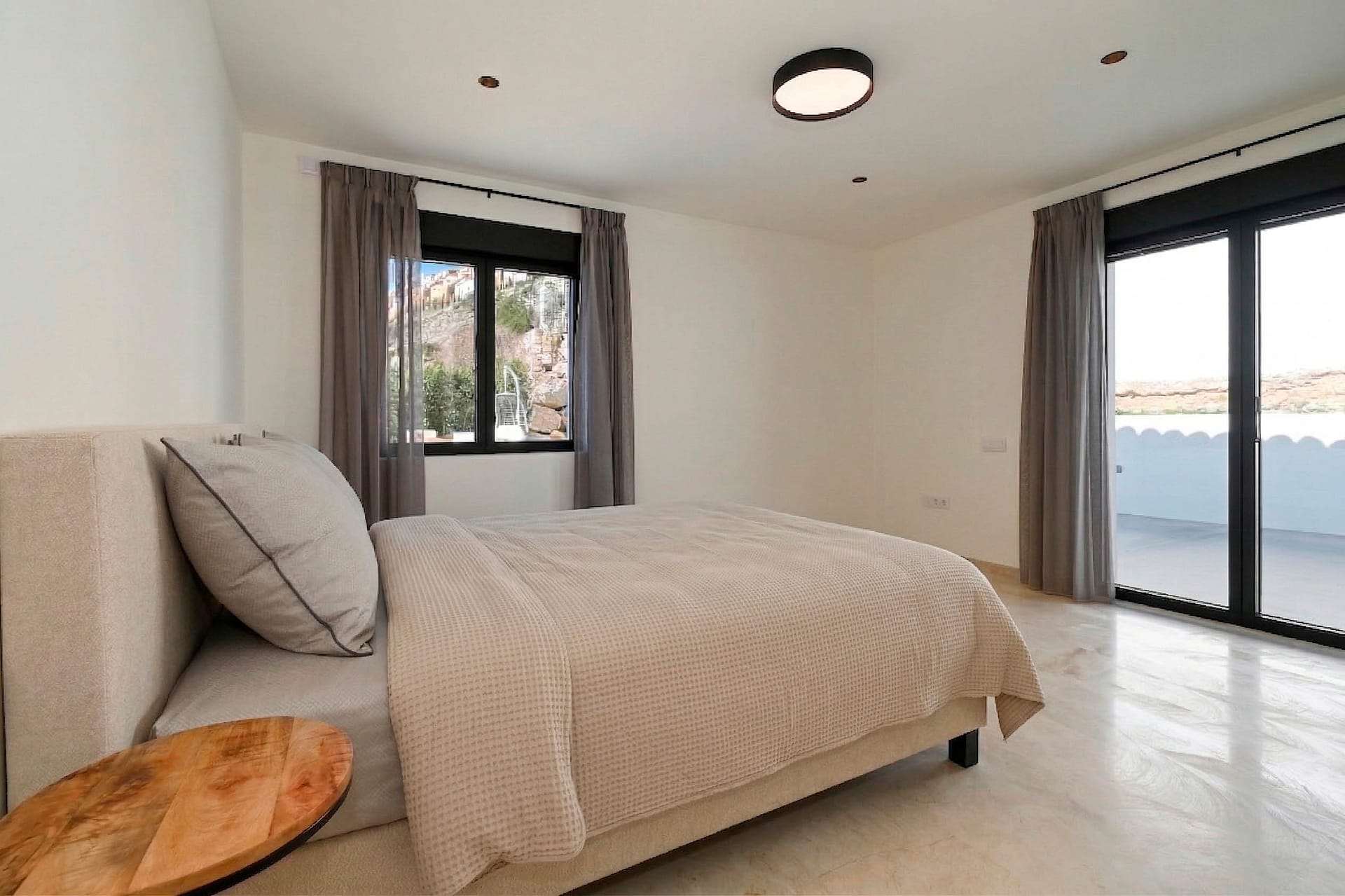 Ibiza stijl villa met panoramisch uitzicht in Benitachell