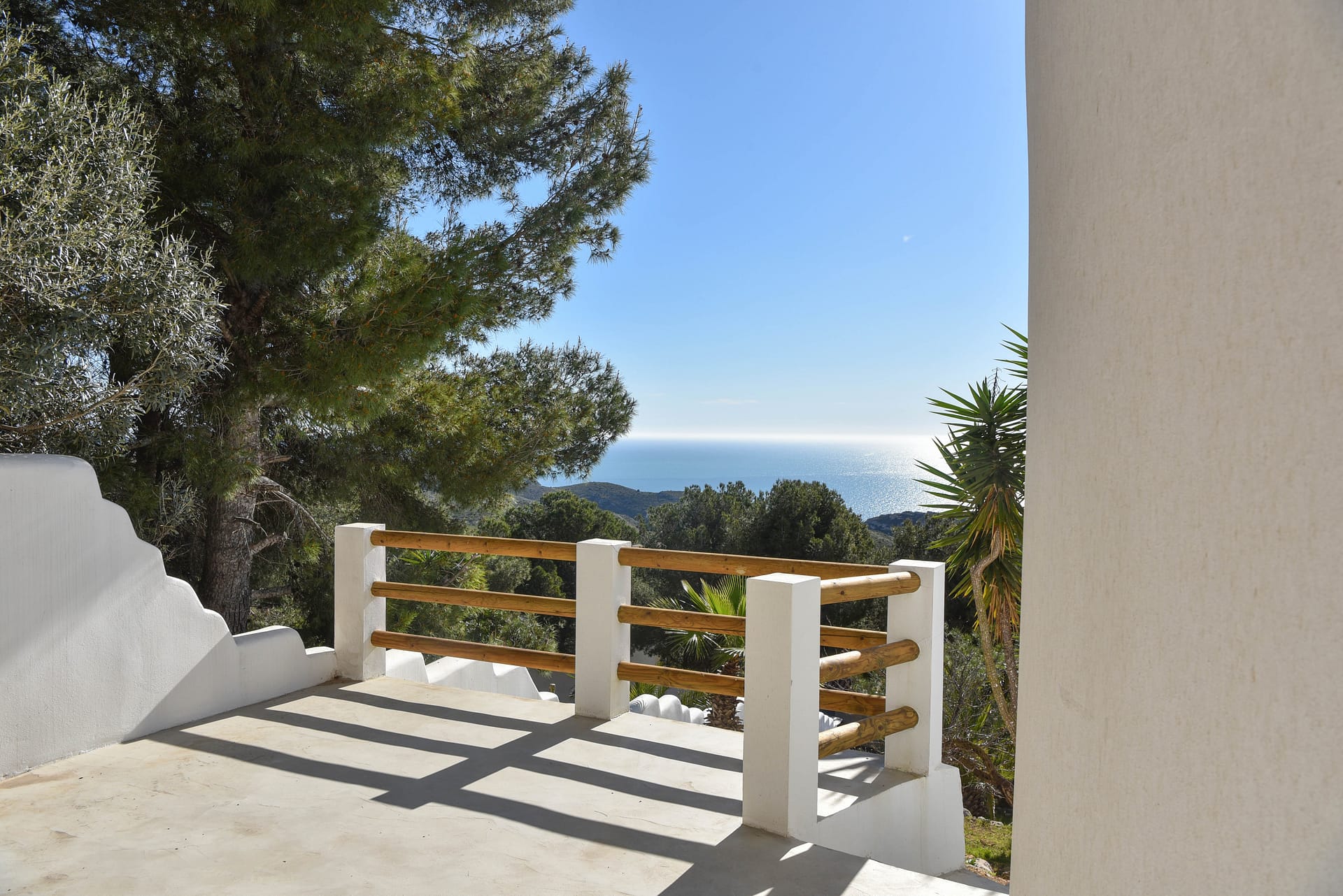 Ibiza stijl villa met panoramisch uitzicht in Benitachell