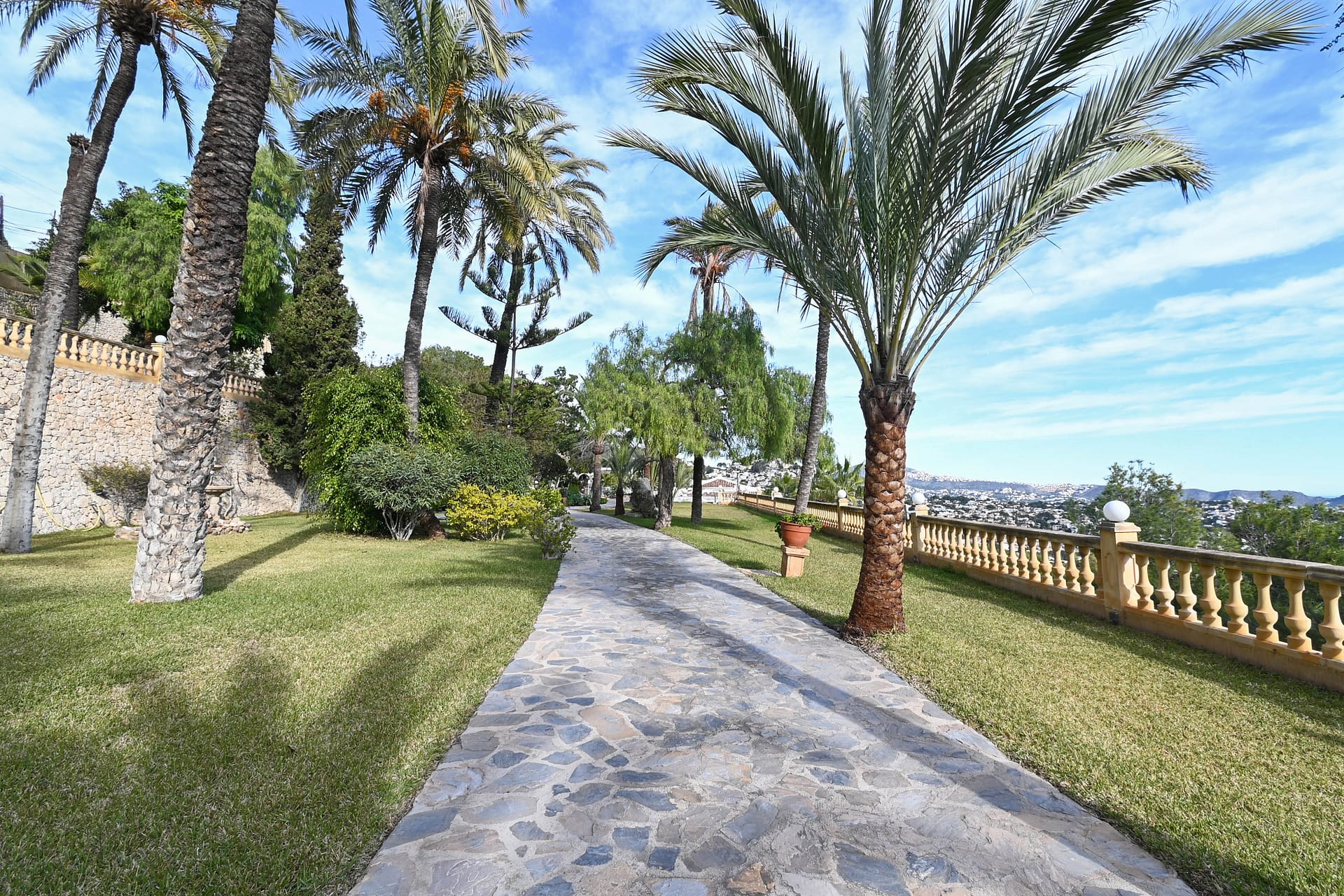 Uitzonderlijke villa met zeezicht van Moraira tot Calpe in Benissa
