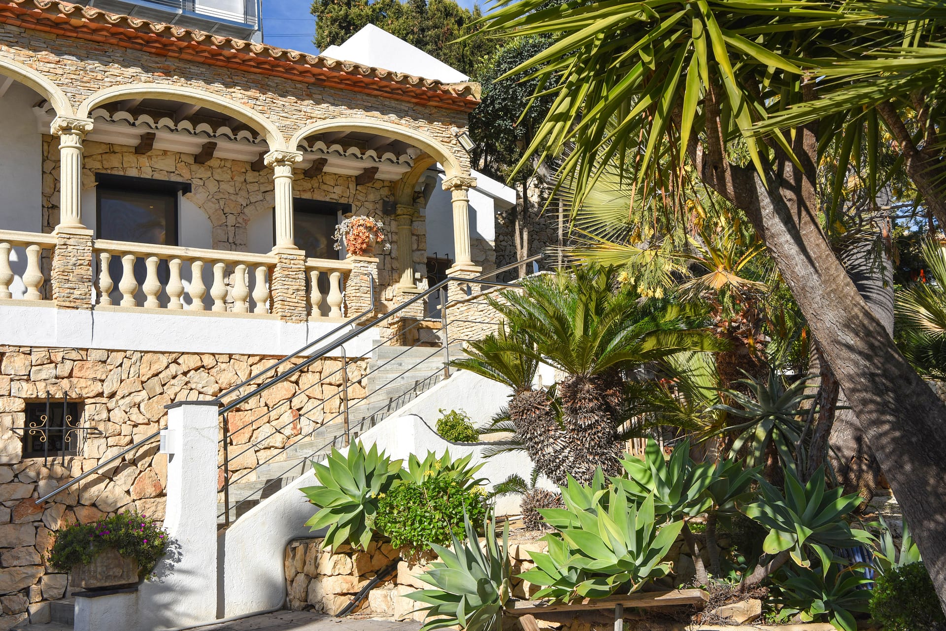 Uitzonderlijke villa met zeezicht van Moraira tot Calpe in Benissa