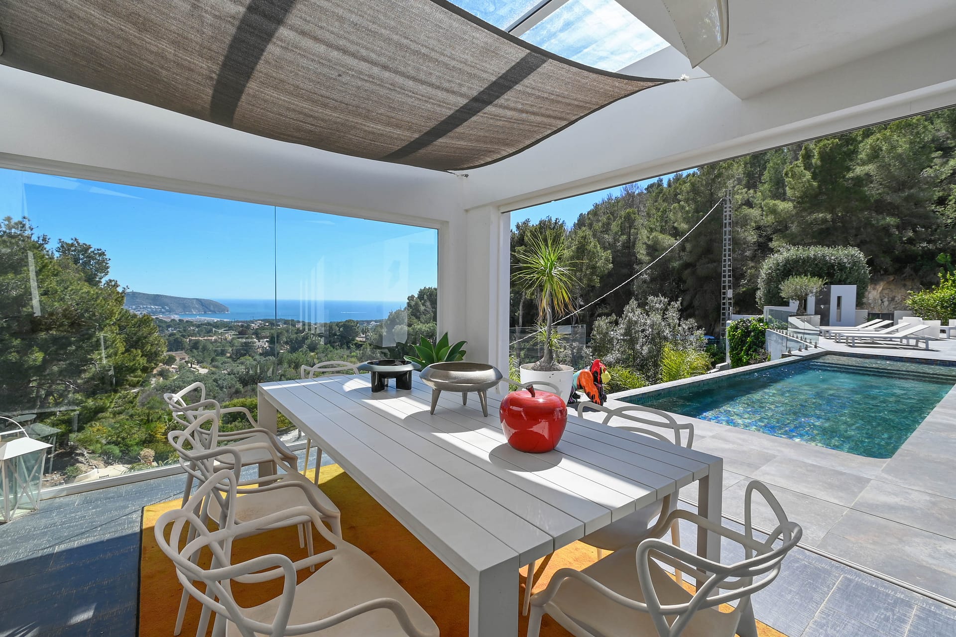 Luxe villa met panoramisch zeezicht in Moraira