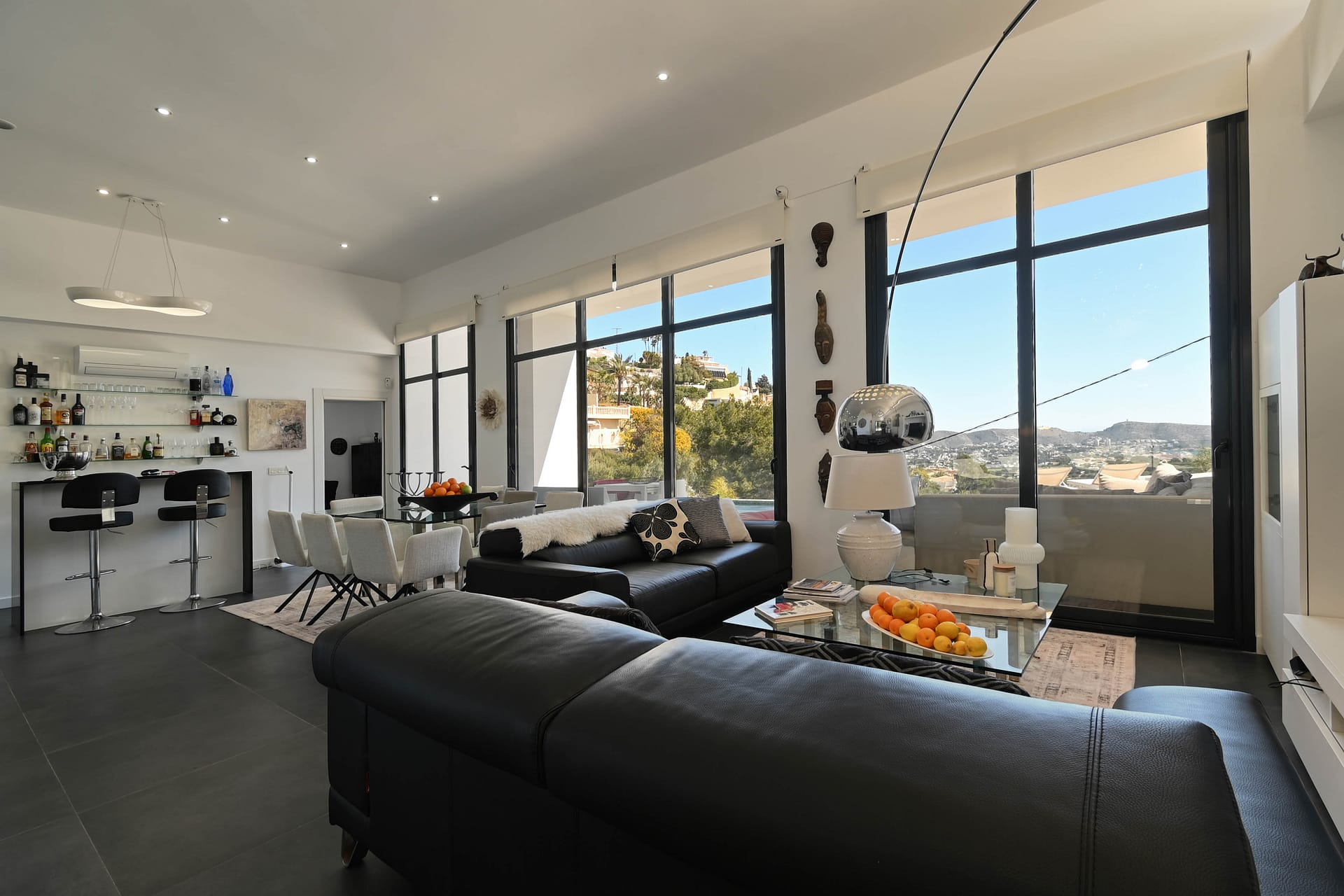 Luxe villa met panoramisch zeezicht in Moraira