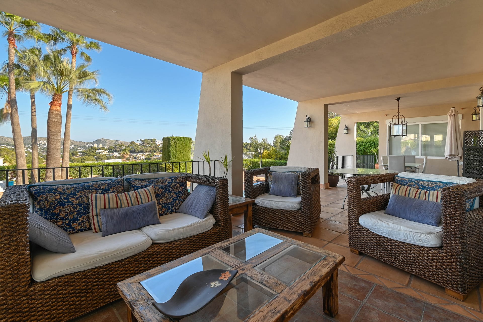 Prachtige villa op vlak perceel in Moraira