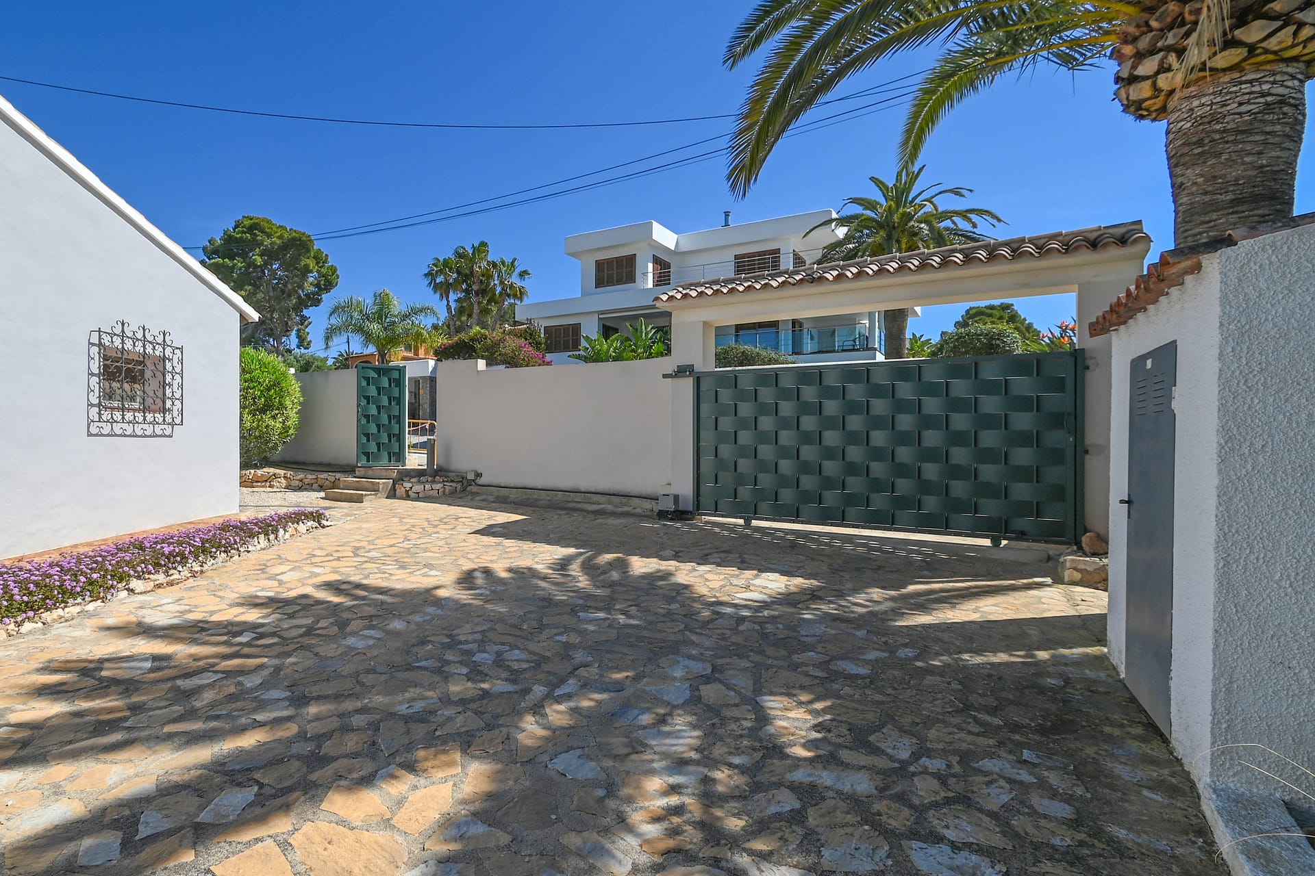 Mediterrane villa in met zeezicht loopafstand centrum en strand Moraira